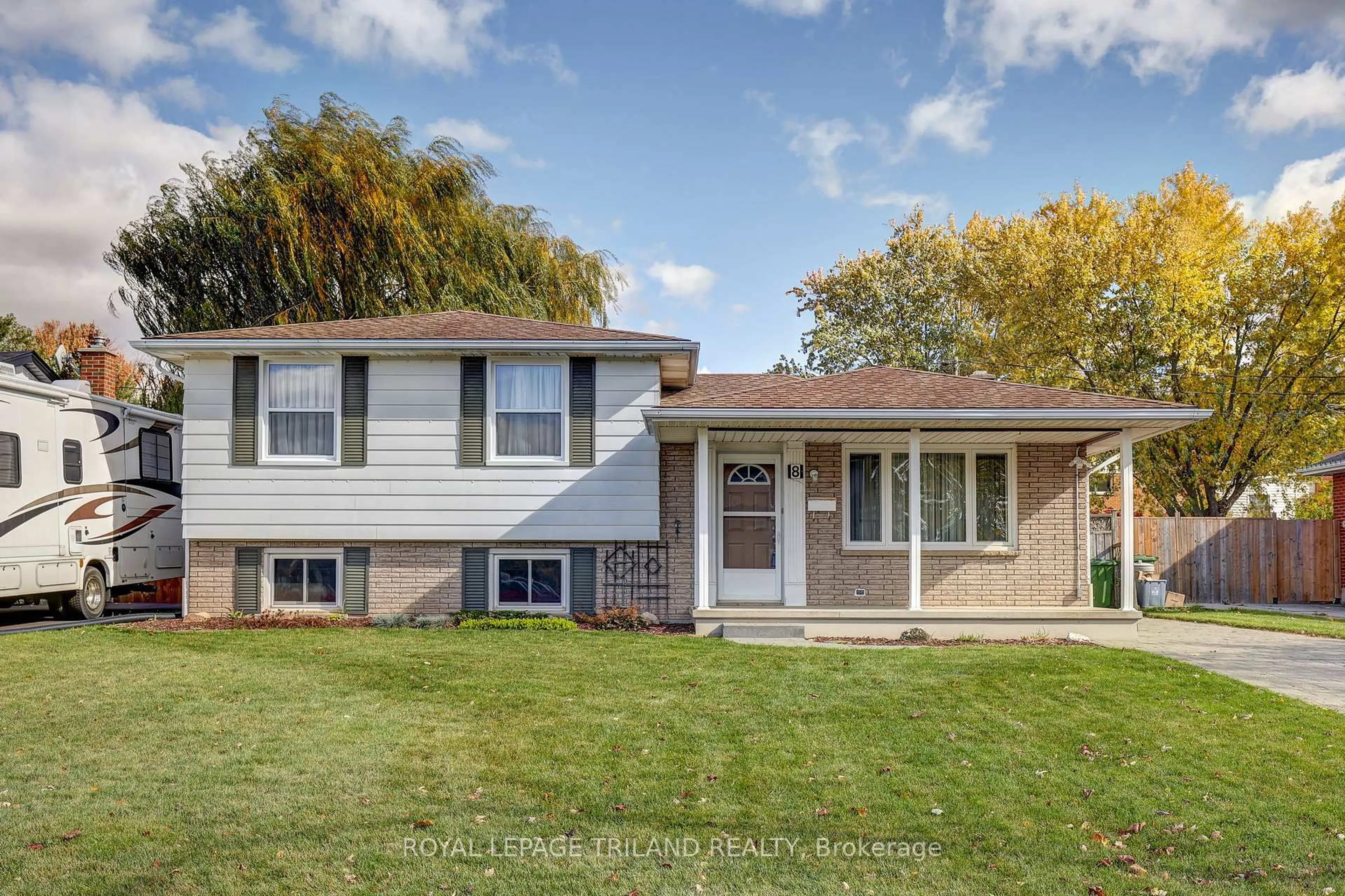 Home with vinyl exterior material, street for 8 Parish St, St. Thomas Ontario N5R 4W8