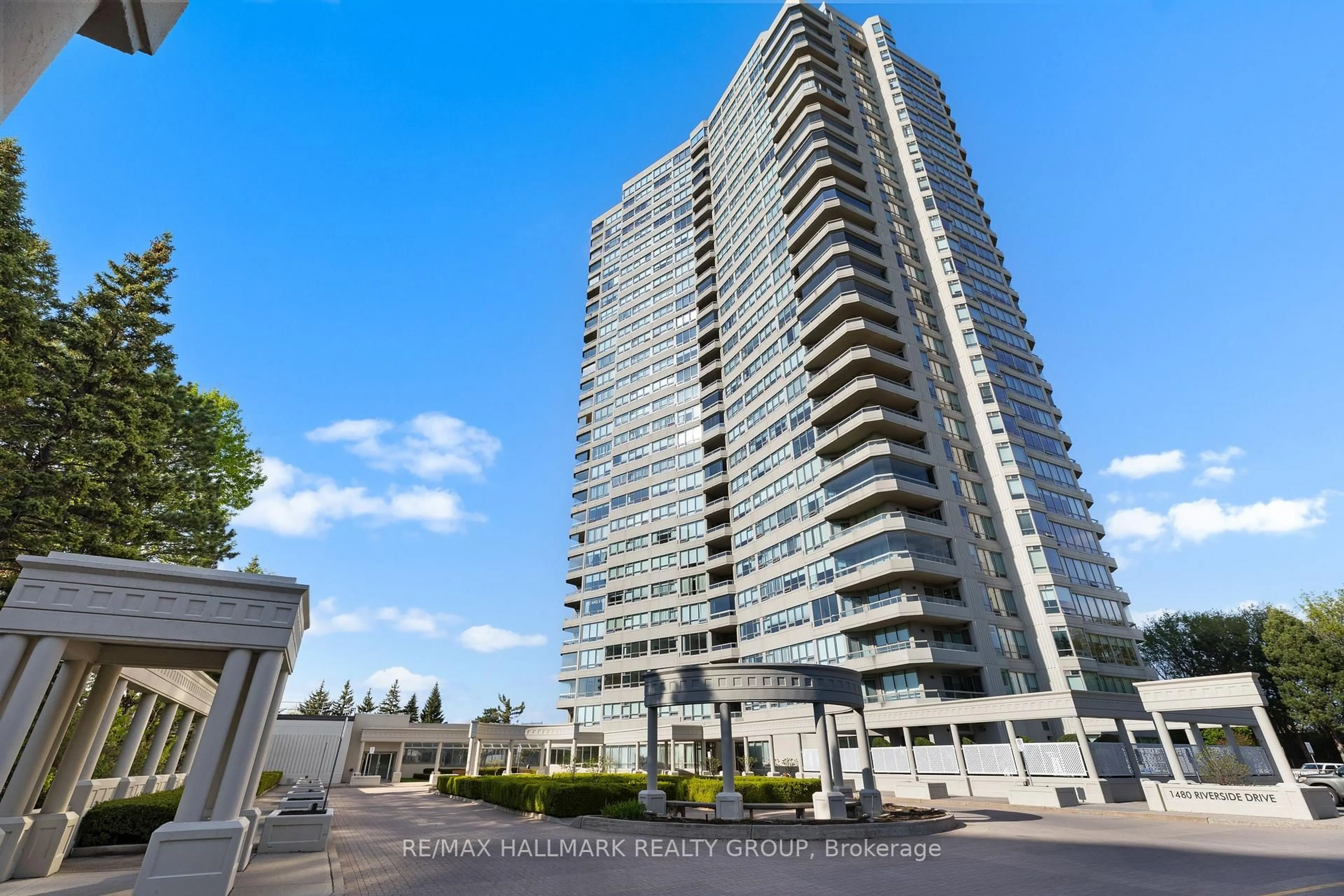 Unknown for 1480 Riverside Dr #2403, Ottawa Ontario K1G 5H2