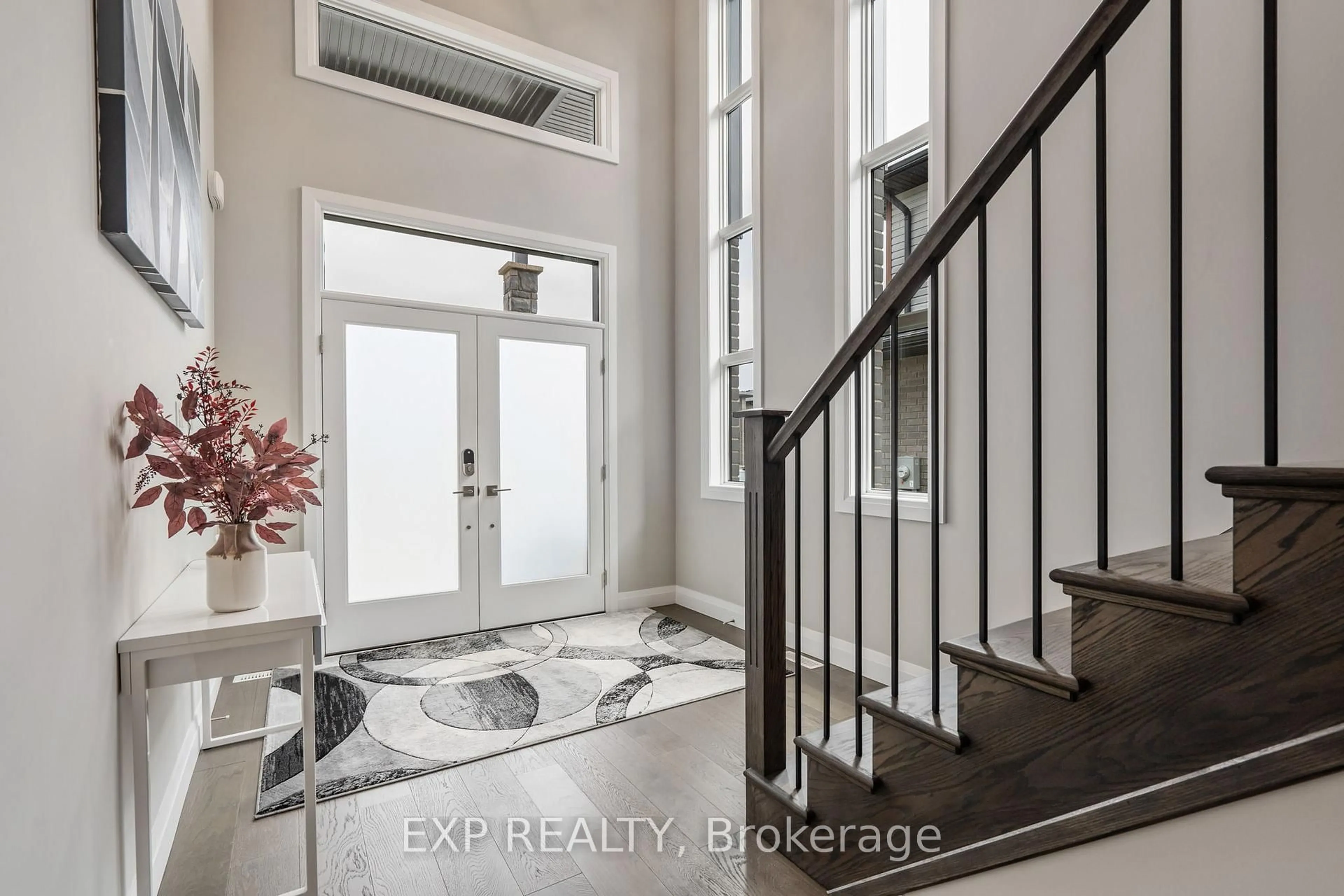 Indoor entryway for 29 Locky Lane, Middlesex Centre Ontario N0L 1R0