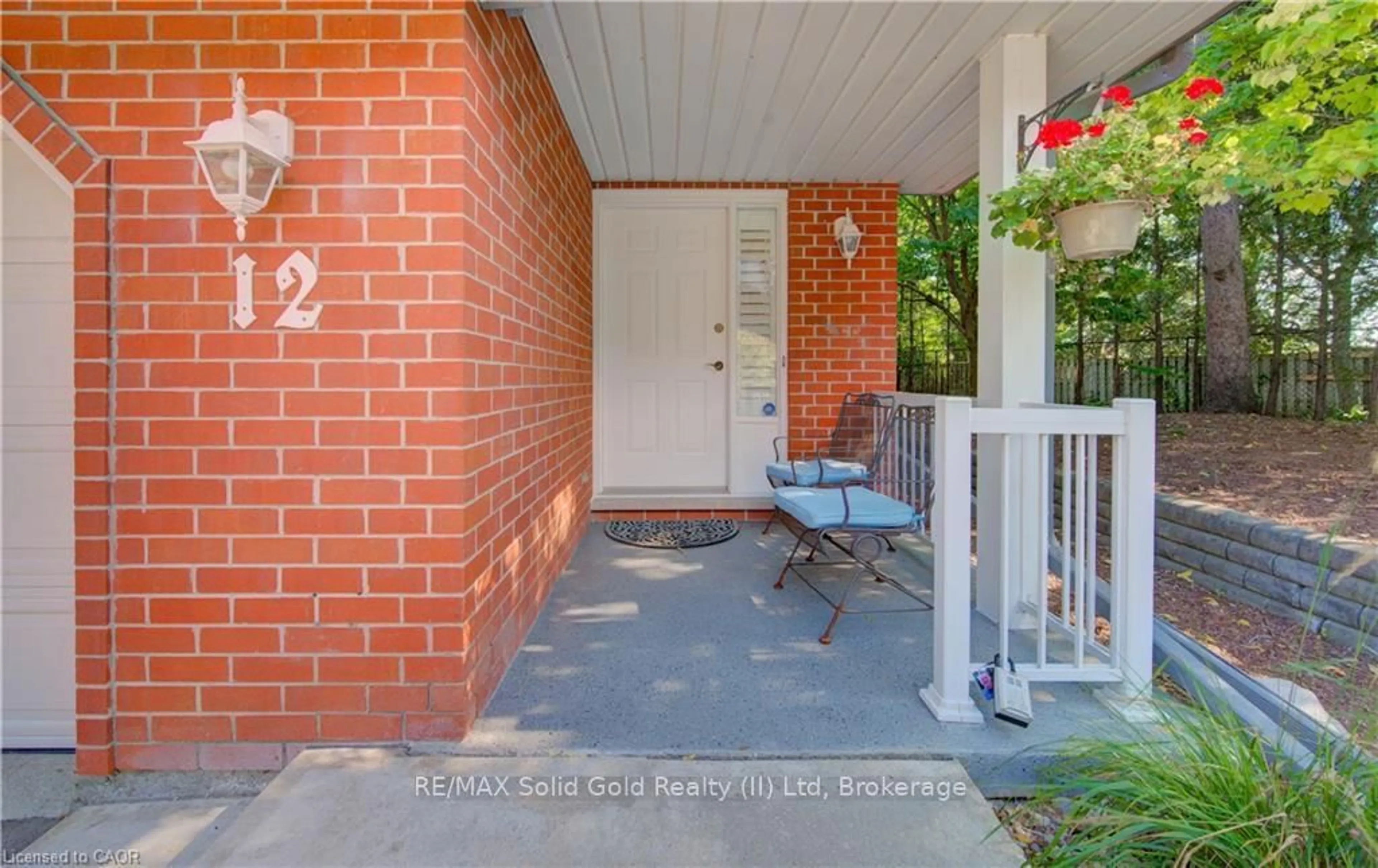 Patio, street for 89 Woolwich St #12, Waterloo Ontario N2K 1S5