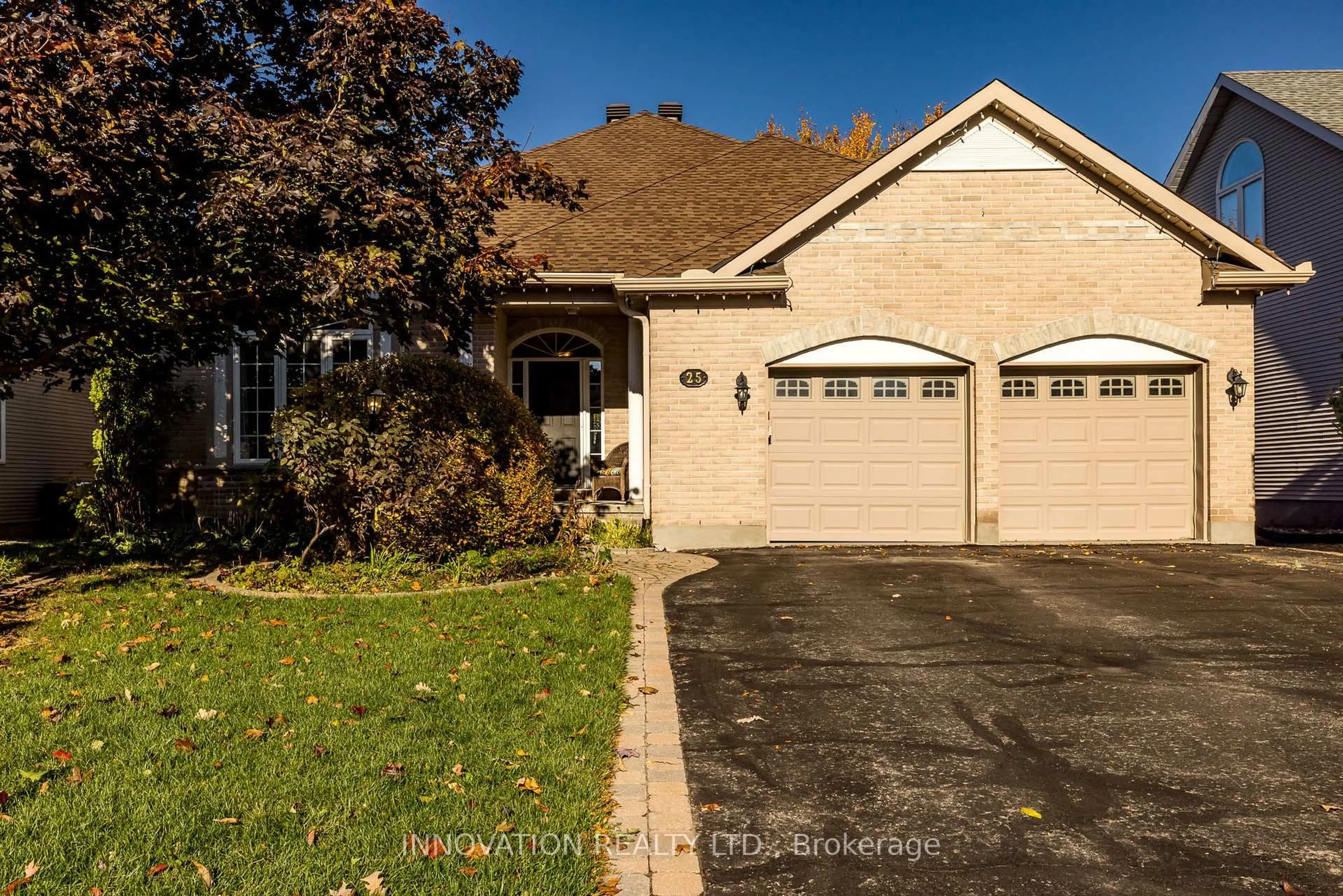 Home with brick exterior material, street for 25 Kyle Ave, Stittsville Ontario K2S 1G9