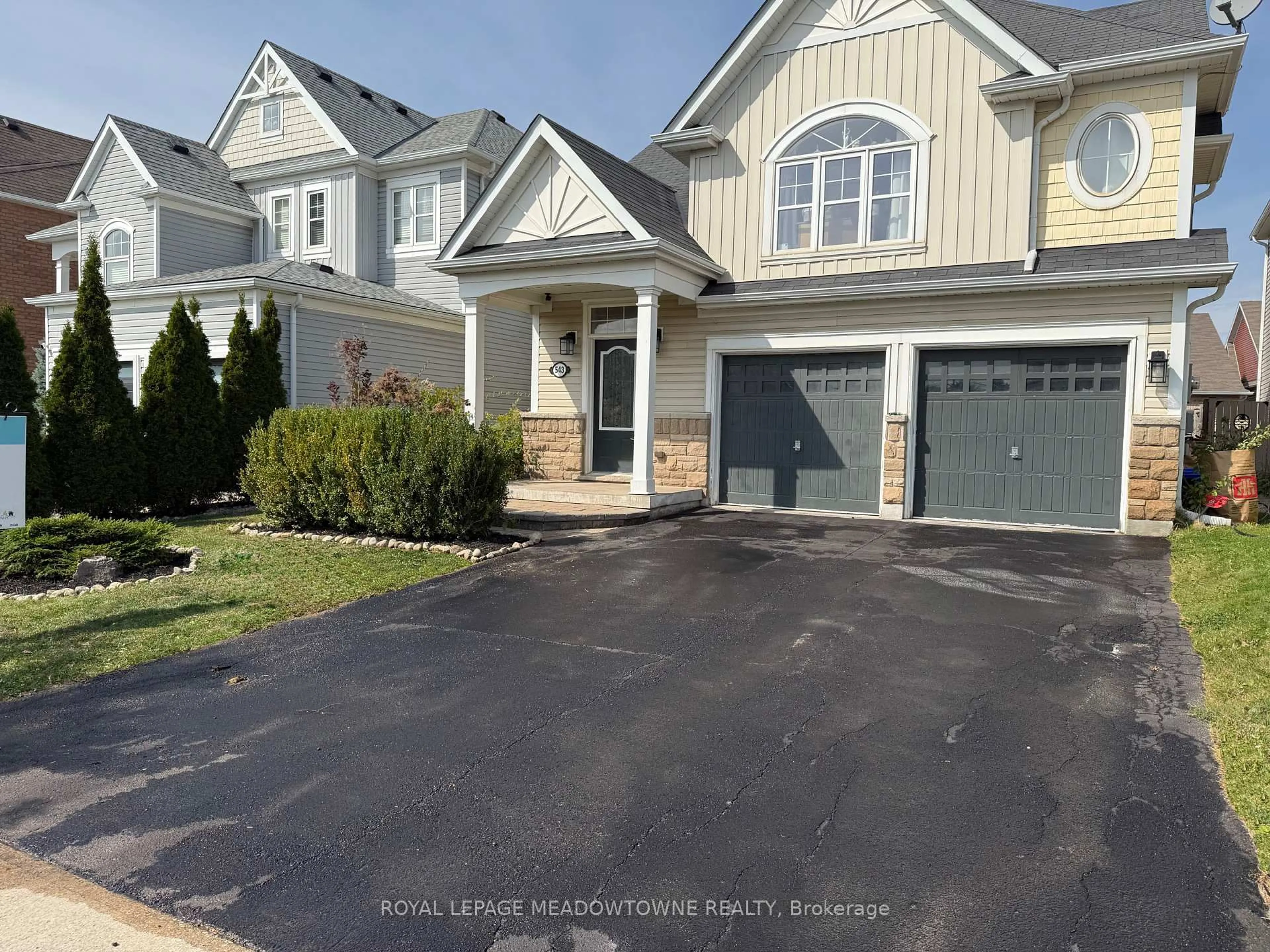 Home with vinyl exterior material, street for 543 Wansbrough Way, Shelburne Ontario L9V 2S6