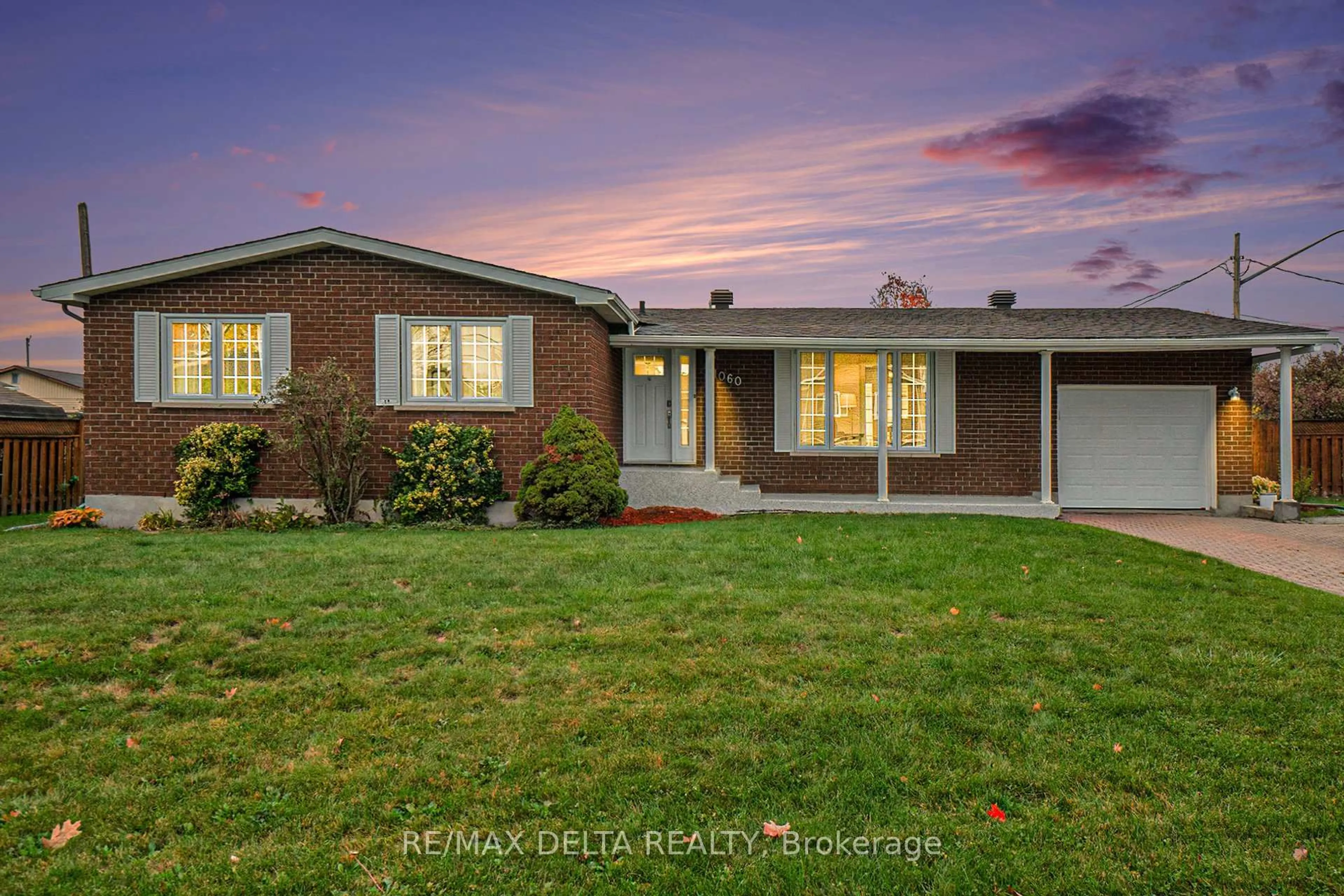 Home with brick exterior material, street for 1060 St Jacques St, Clarence-Rockland Ontario K4K 1B8