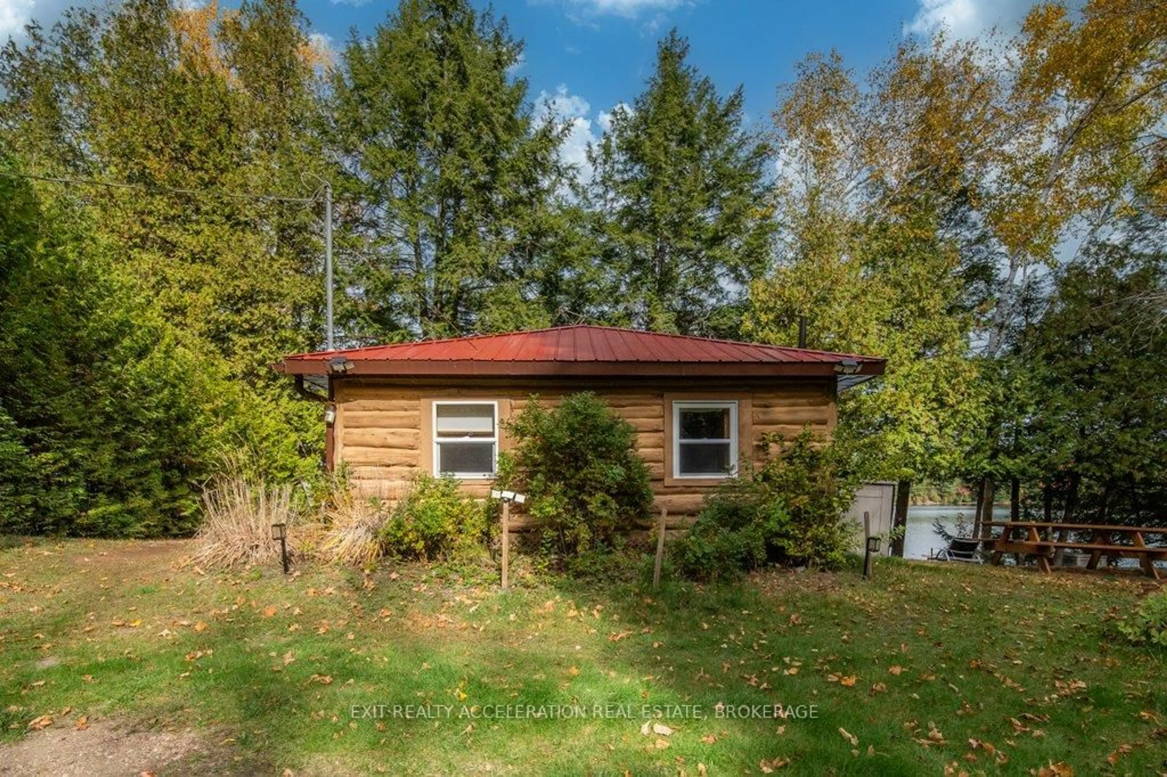 Shed for 1049 Hawthorn Lane, Sharbot Lake Ontario K0H 2P0