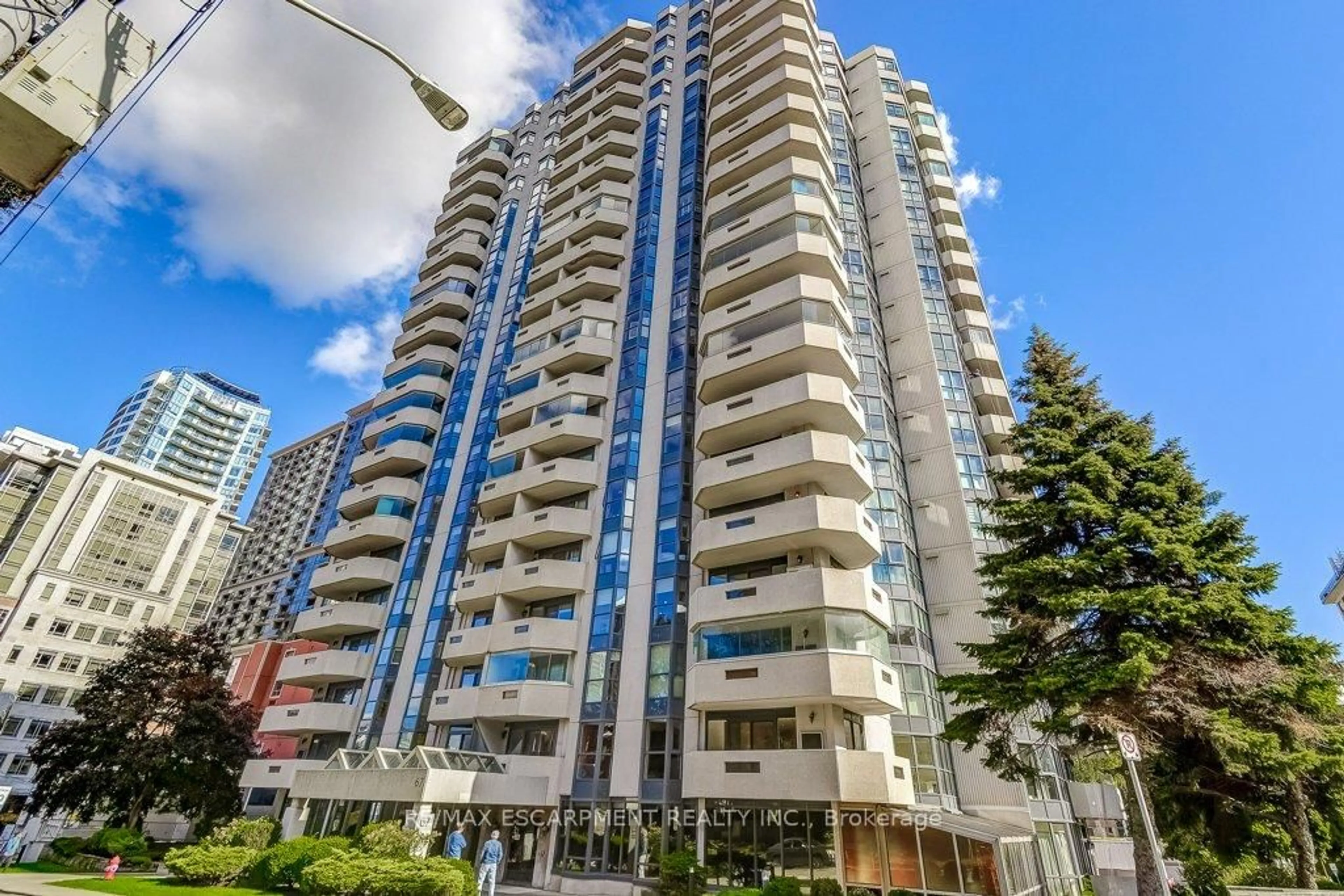 Unknown for 67 CAROLINE St #9D, Hamilton Ontario L8P 3K8