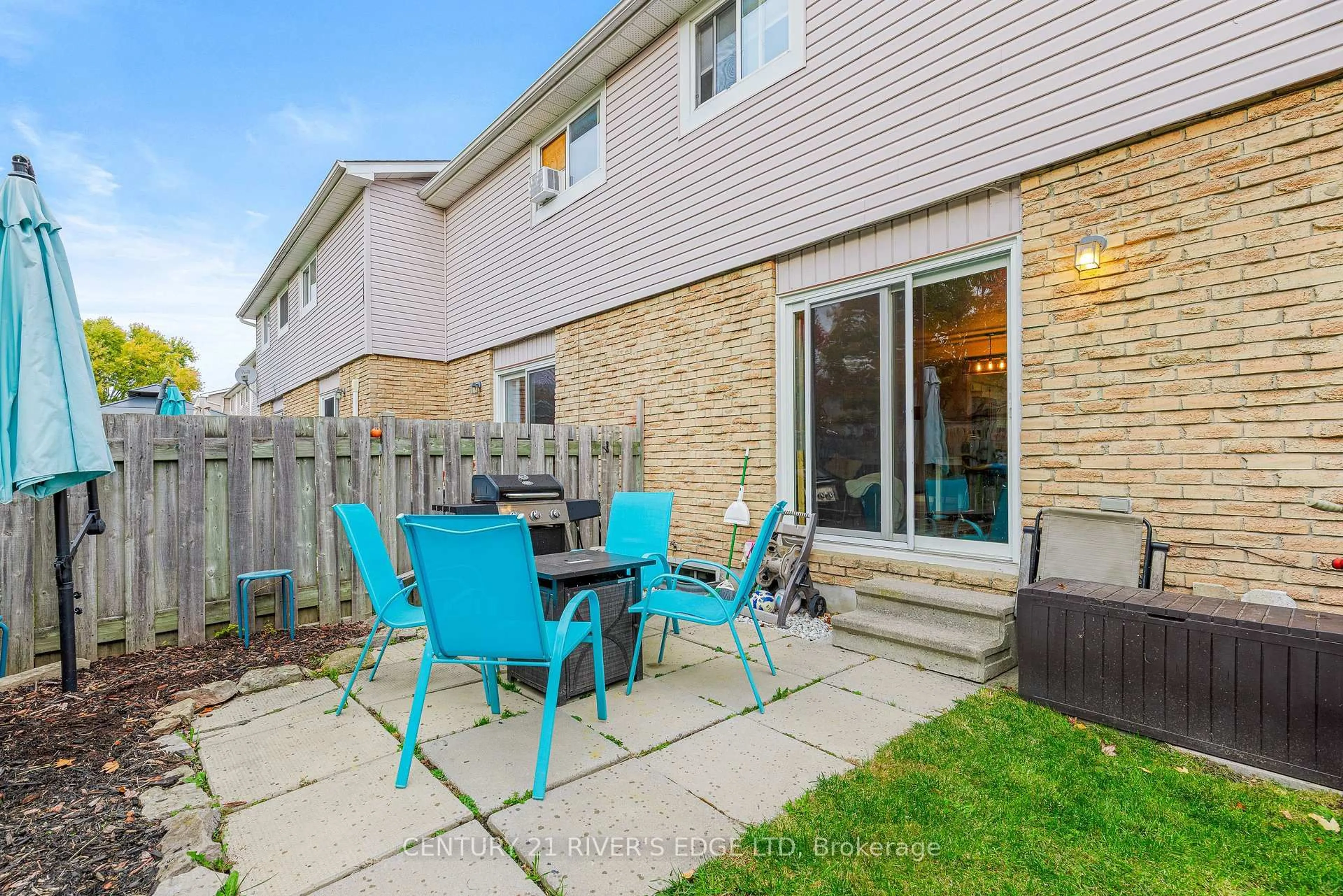Patio, street for 1201 Millwood Ave #95, Brockville Ontario K6V 6J4