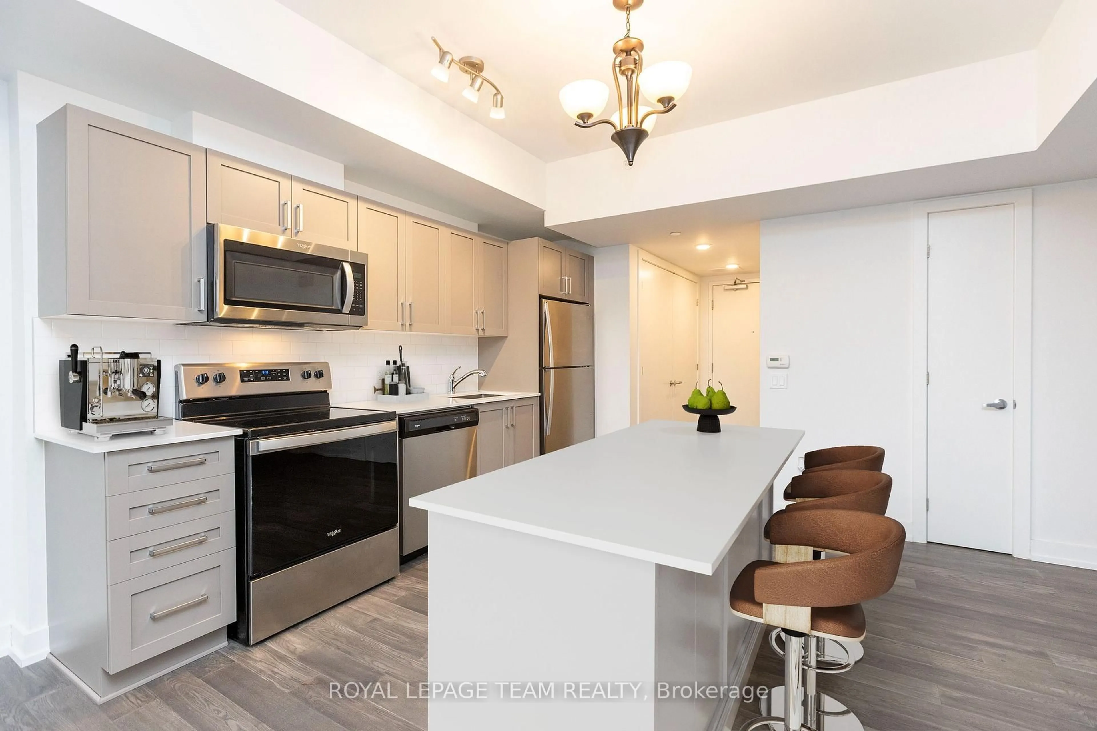 Open concept kitchen, ceramic/tile floor for 280 Herzberg Rd #105, Ottawa Ontario K2K 0N8