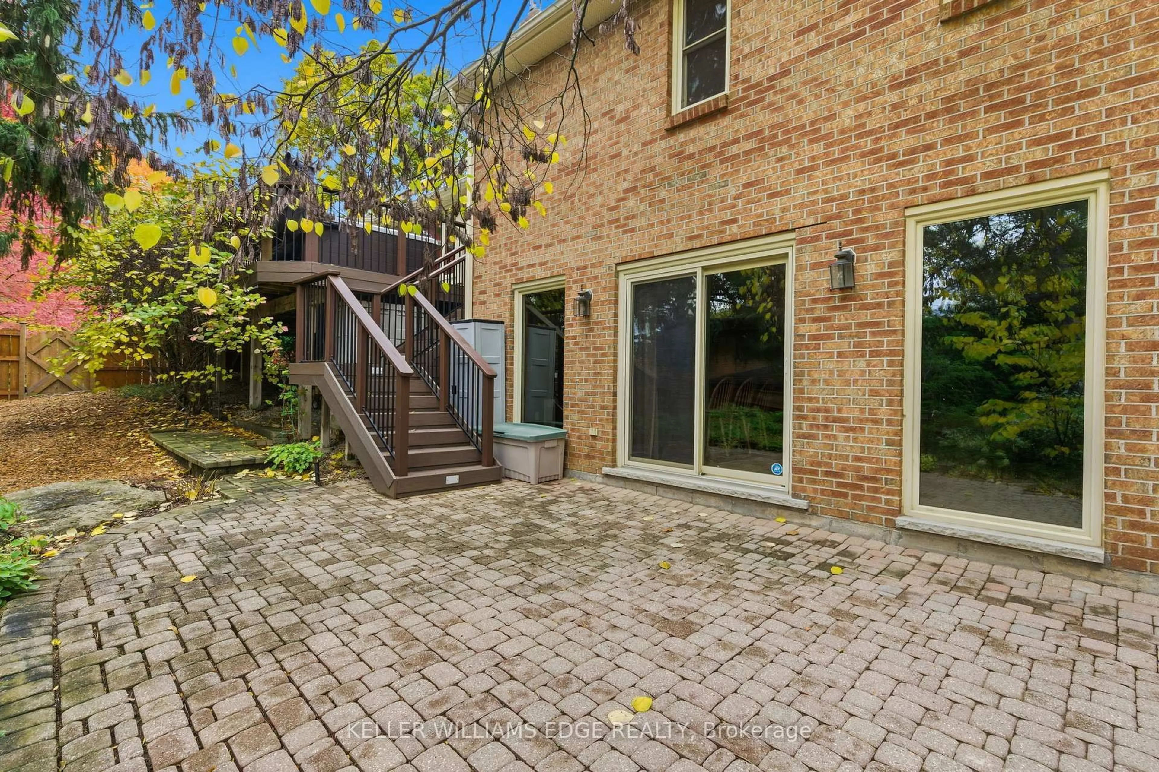 Patio, street for 11 Mays Cres, Hamilton Ontario L0R 2H4