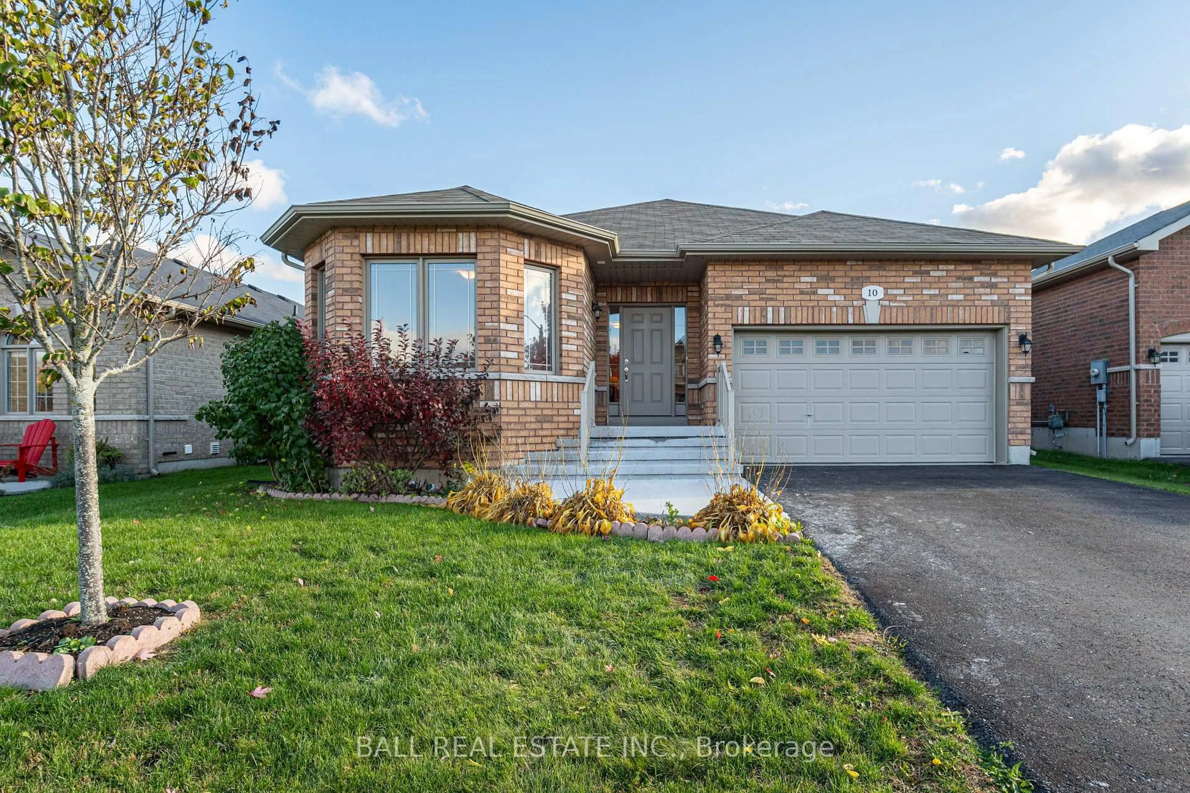 Home with brick exterior material, street for 10 Manchester Crt, Trent Hills Ontario K0L 1Y0