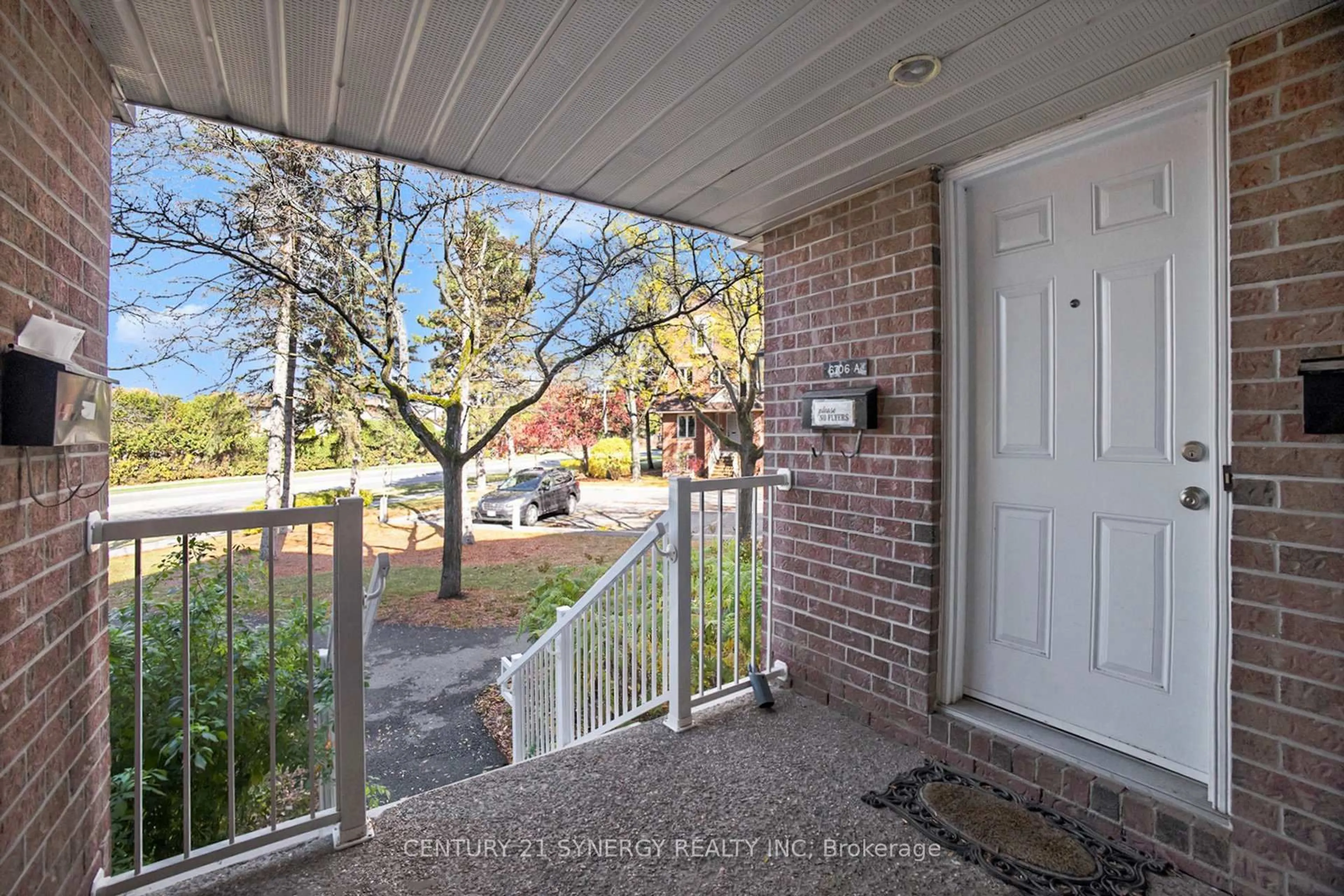 Unknown for 6706 Jeanne D'arc Blvd #A, Ottawa Ontario K1C 6E9