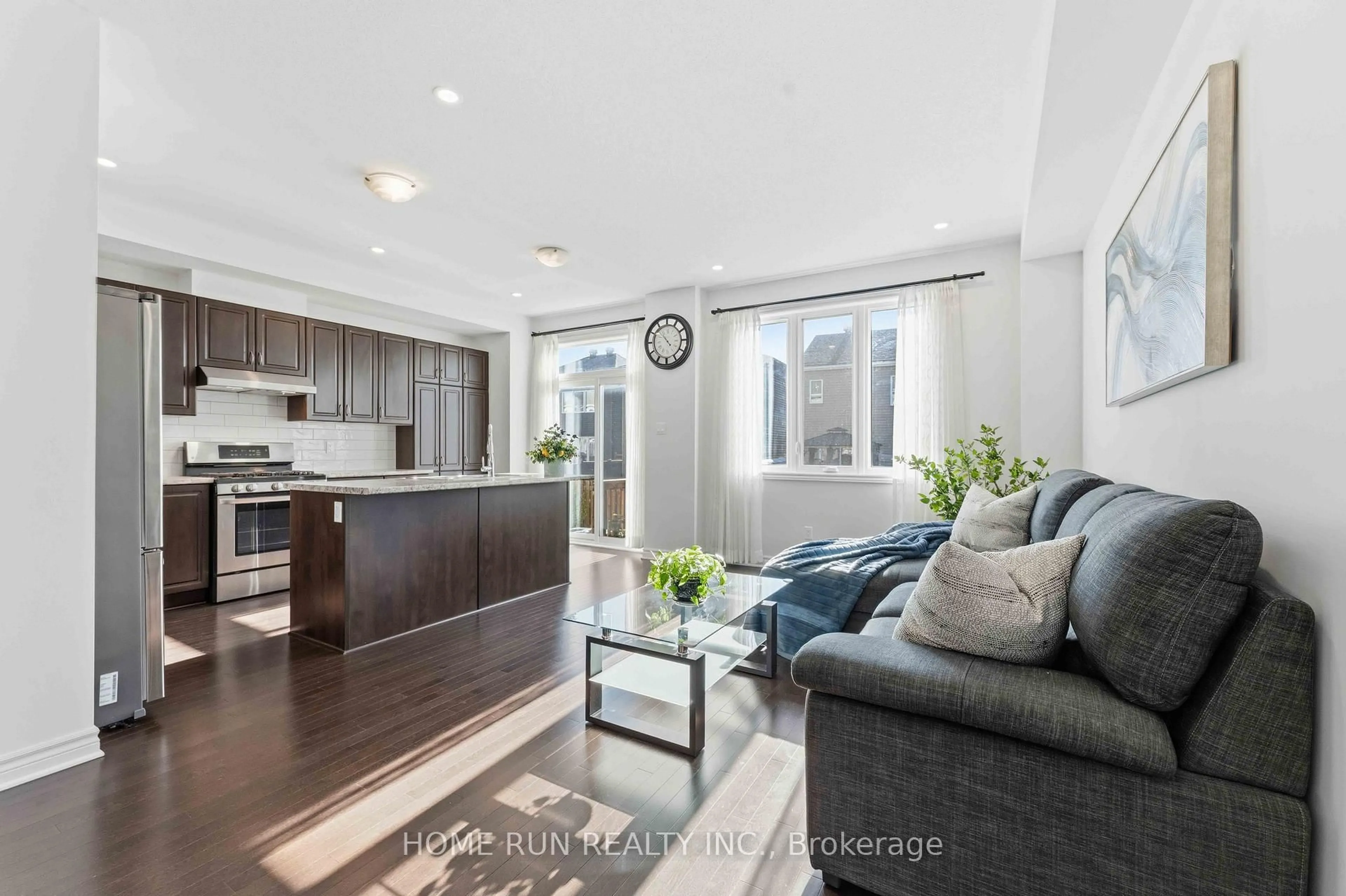 Living room with furniture, unknown for 2548 Waterlilly Way, Ottawa Ontario K2J 0K6
