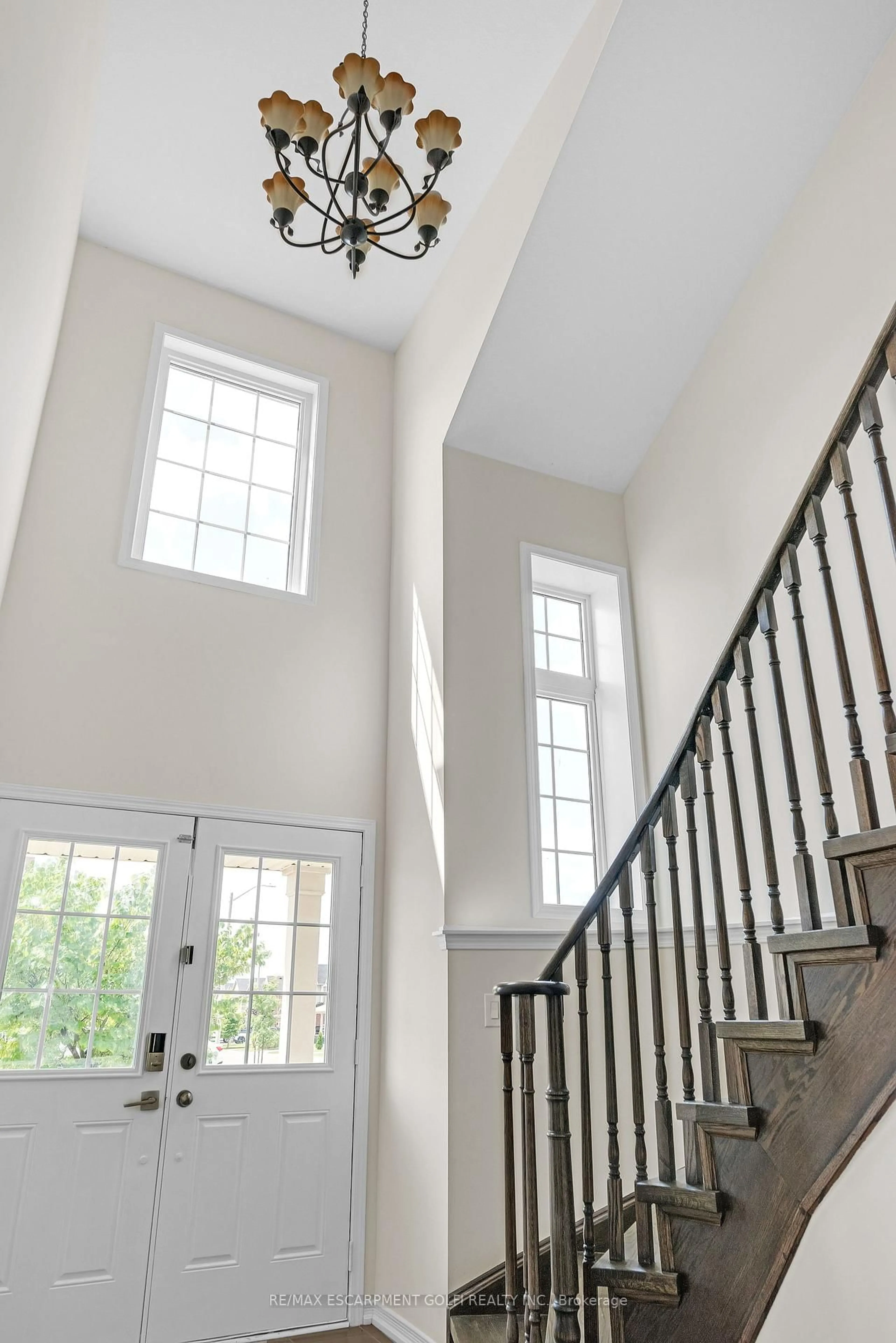 Unknown for 8561 DOGWOOD Cres, Niagara Falls Ontario L2H 0K7