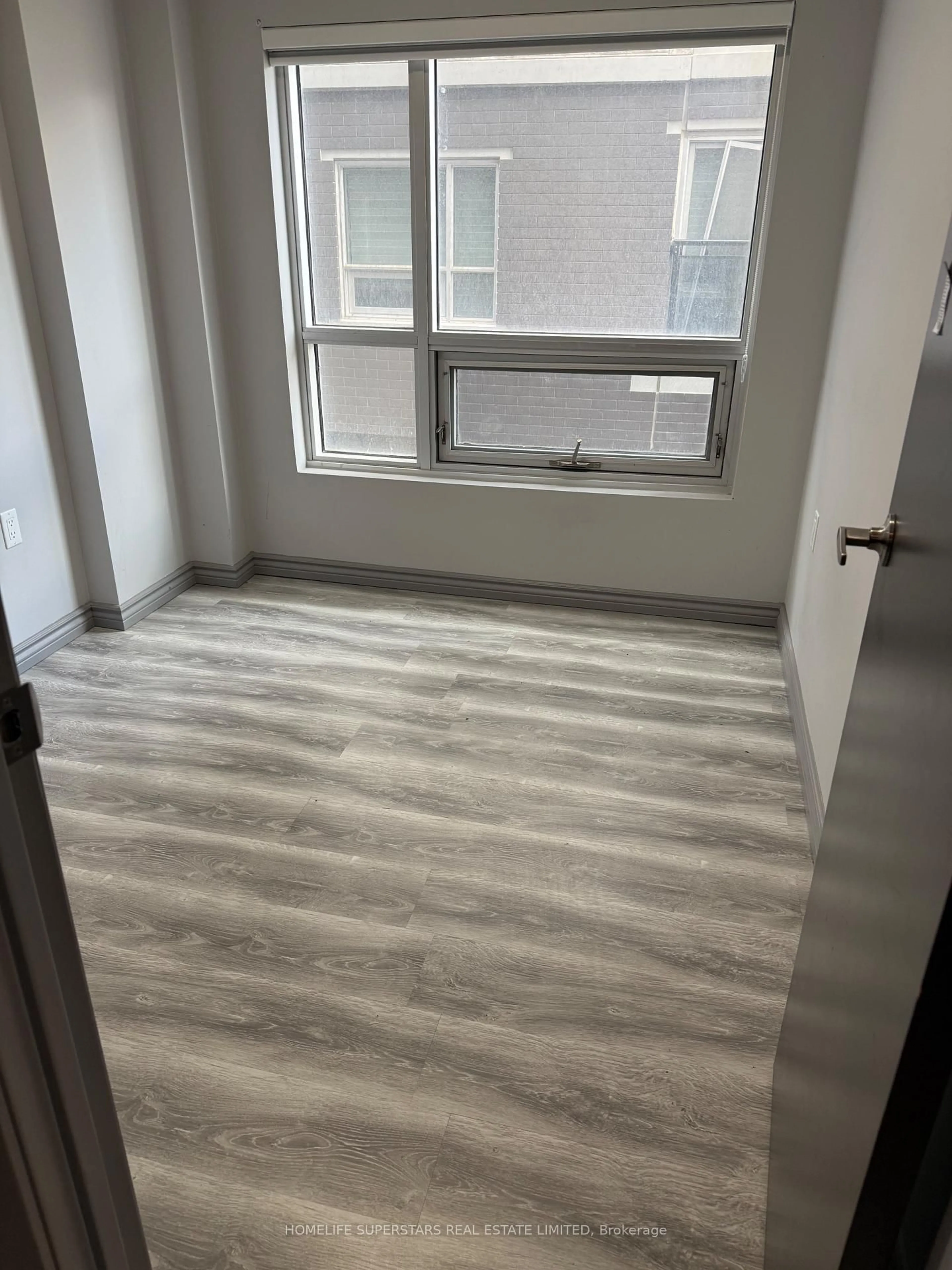 A pic of a room for 275 LARCH St, Waterloo Ontario N2L 3R2