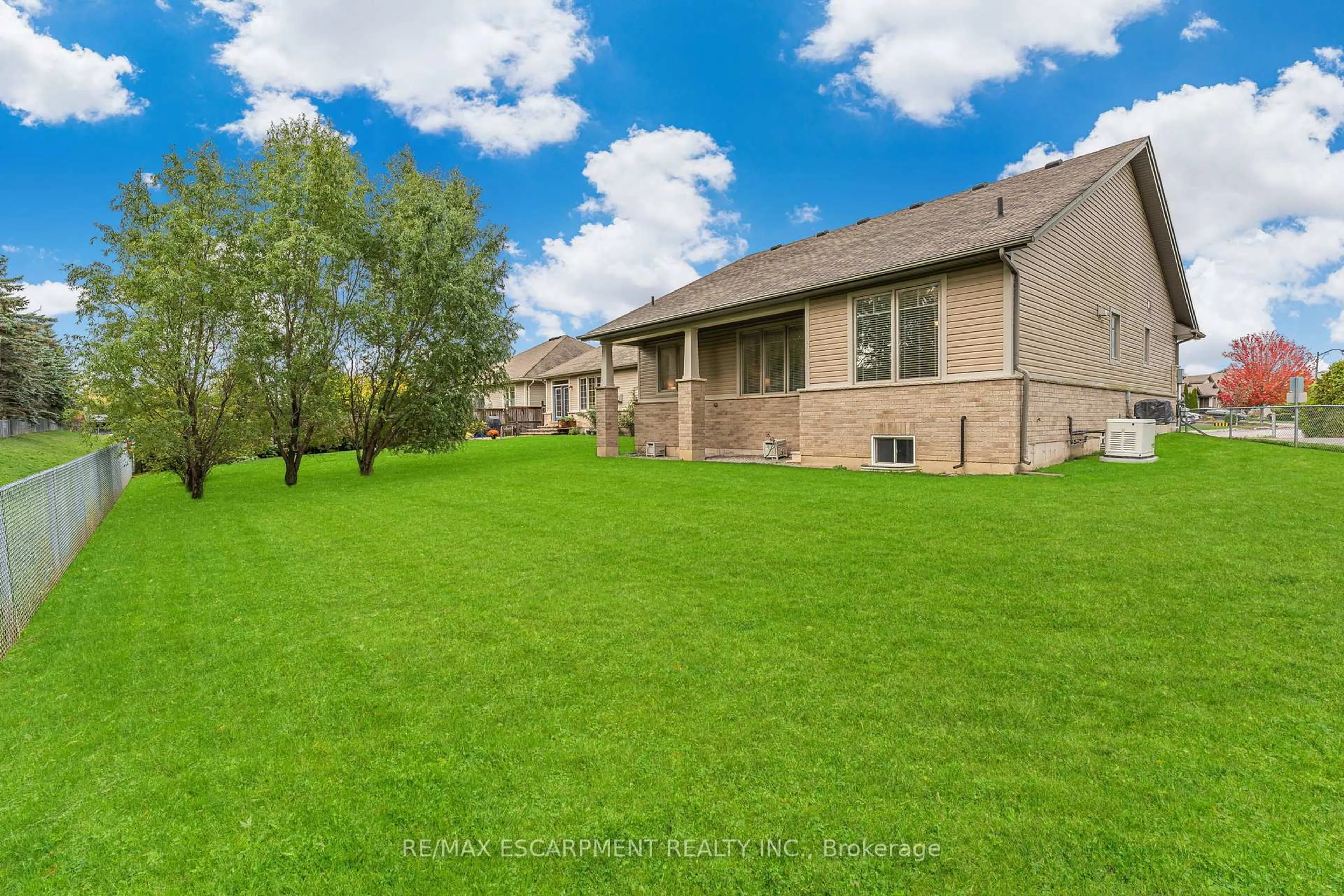 Patio, water/lake/river/ocean view for 5 Oakdale Blvd, West Lincoln Ontario L0R 2A0