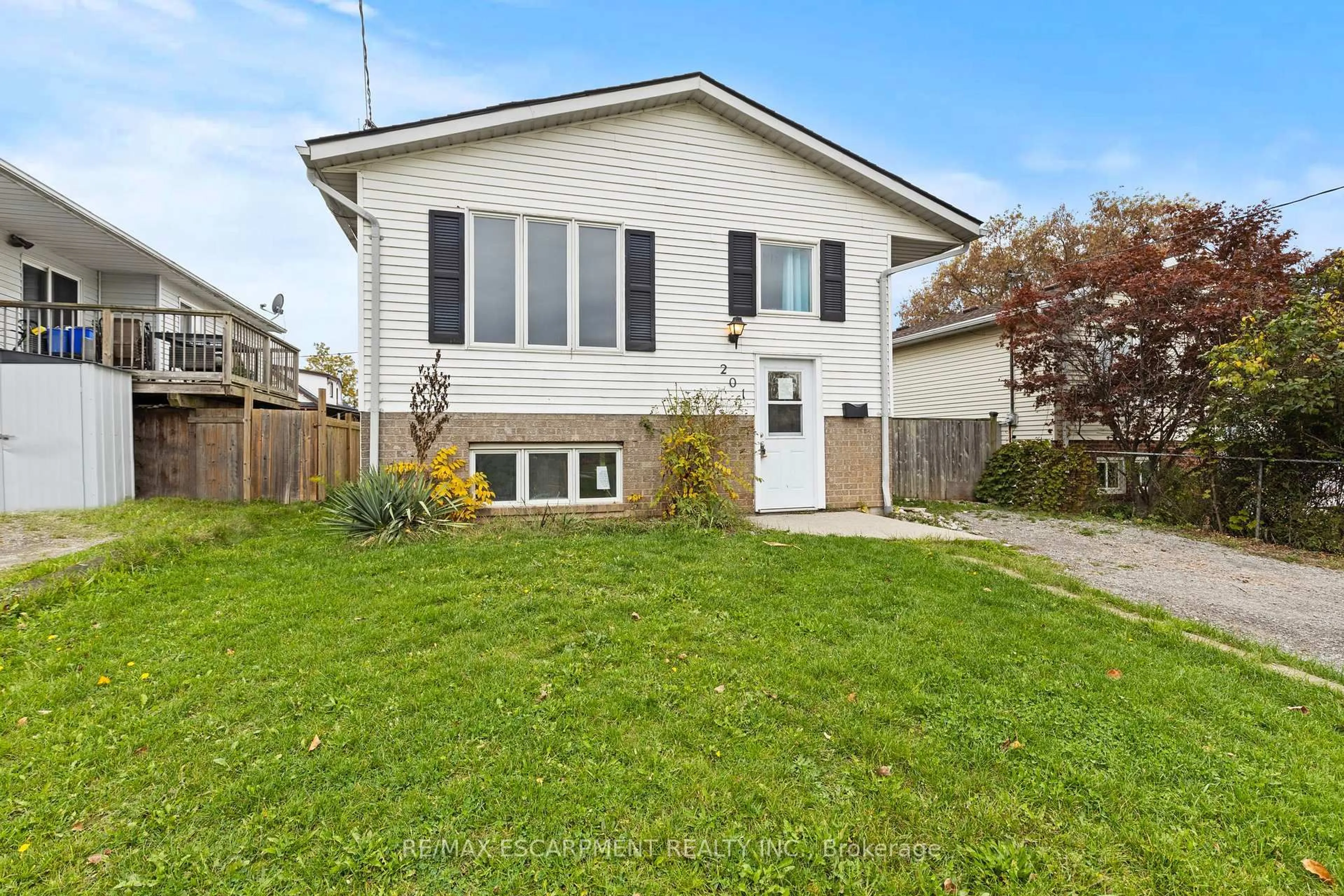 Unknown for 201 Ontario St, Thorold Ontario L2V 1E3