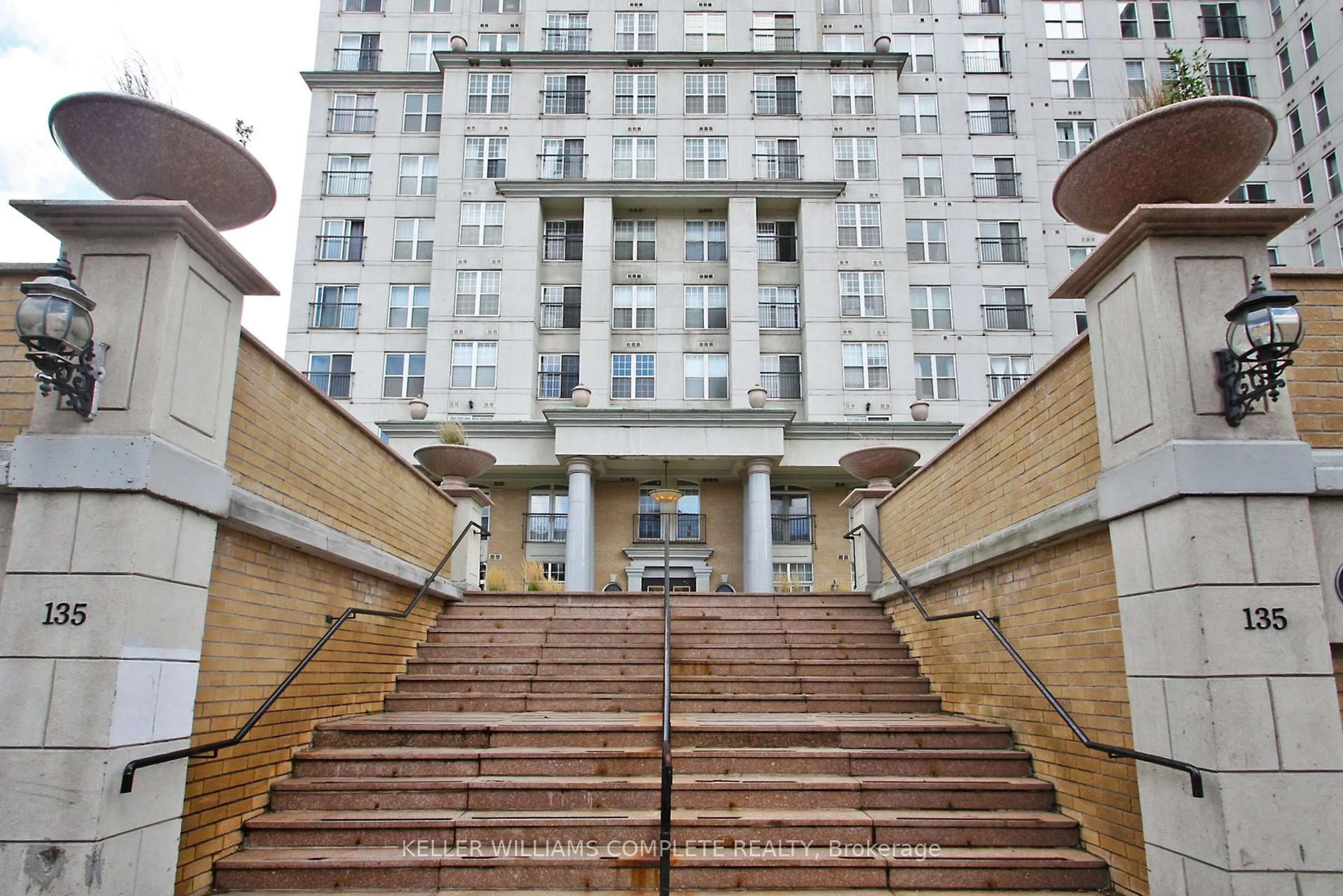 Stairs for 135 James St #309, Hamilton Ontario L8P 2Z6