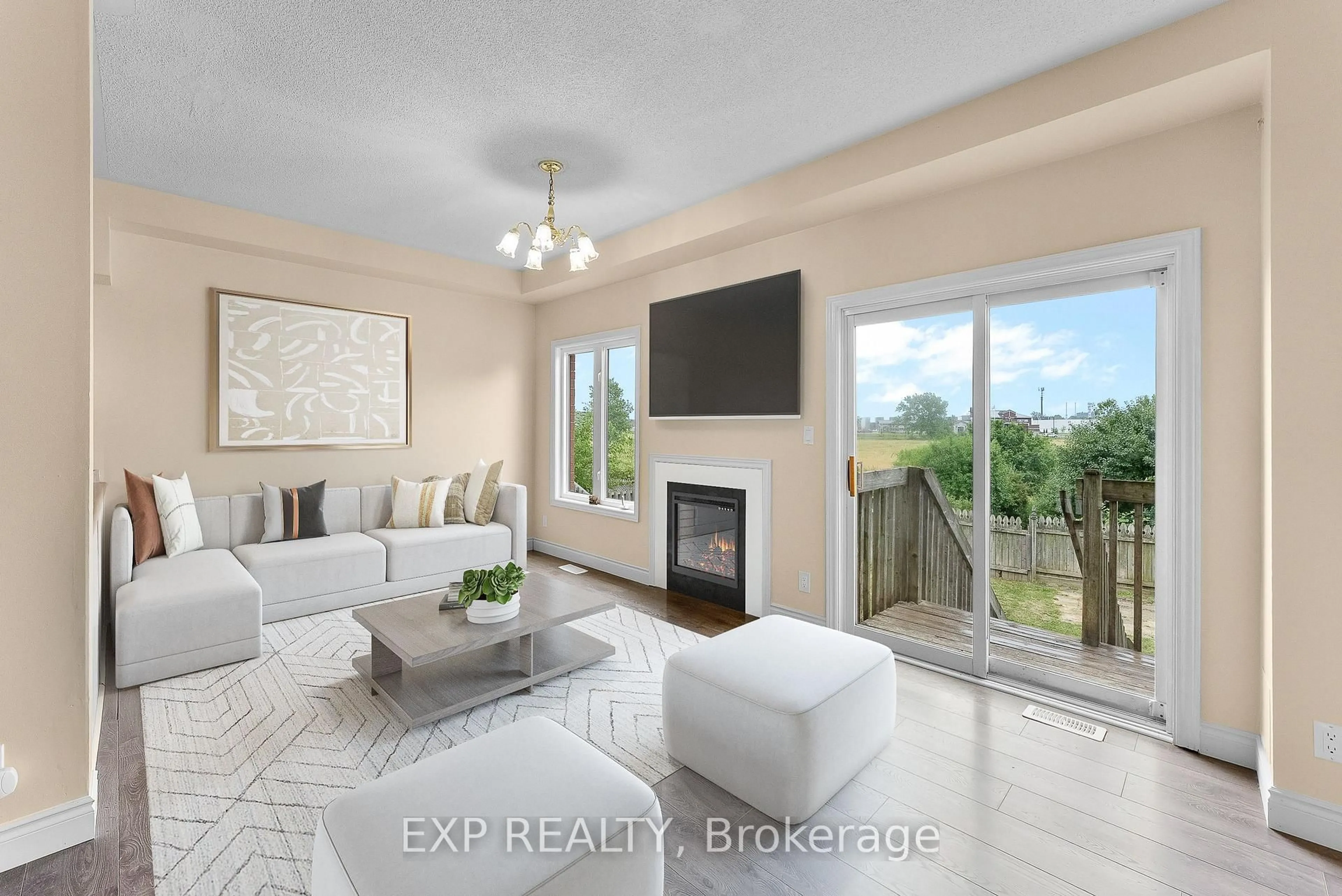 Living room with furniture, ceramic/tile floor for 38 Natalie Crt, Thorold Ontario L2V 5C6