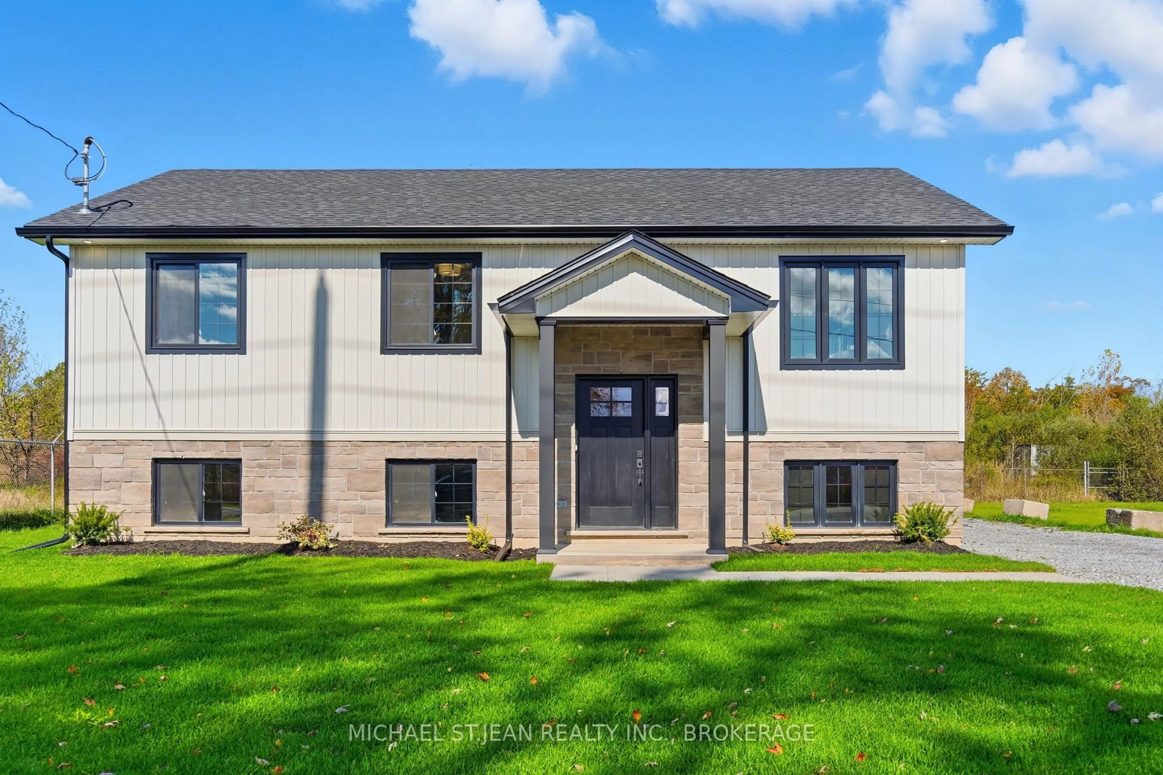 Home with brick exterior material, unknown for 78 Netherby Rd, Welland Ontario L3B 5N7