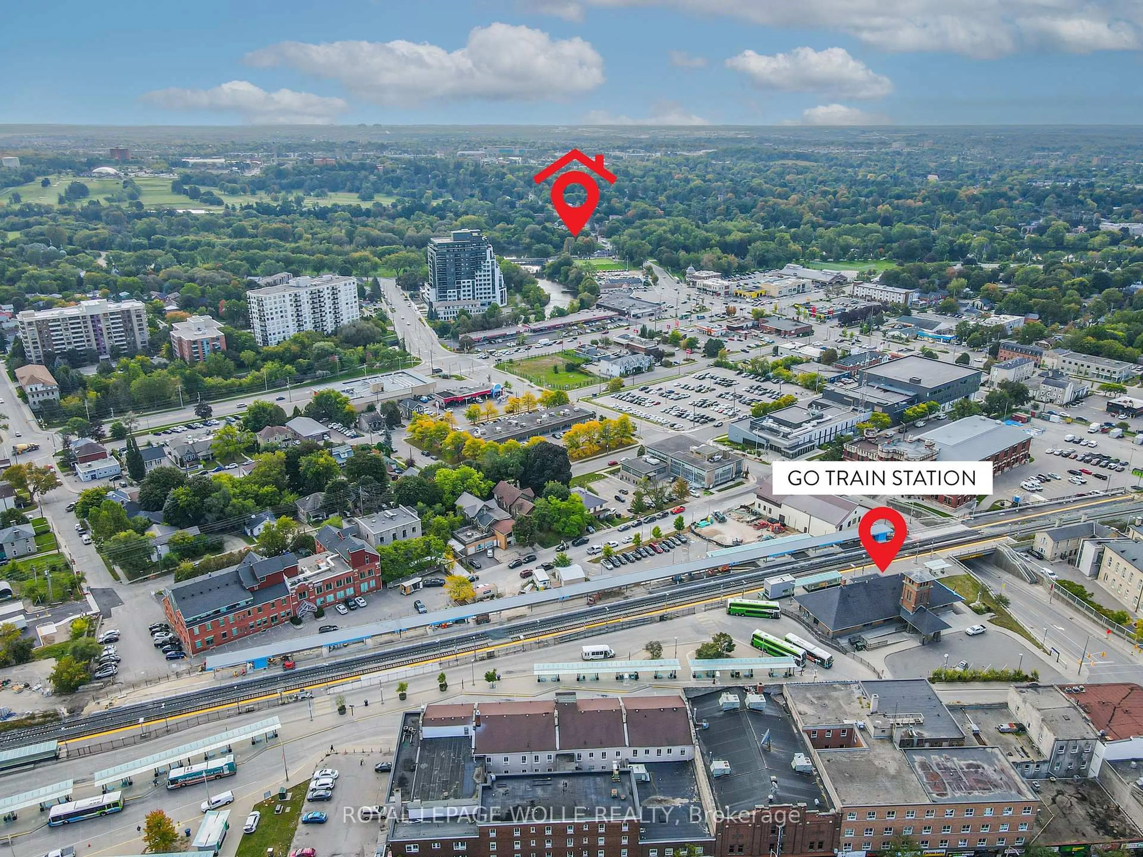 A pic from outside/outdoor area/front of a property/back of a property/a pic from drone, street for 180 Gordon St #4, Guelph Ontario N1G 1X1