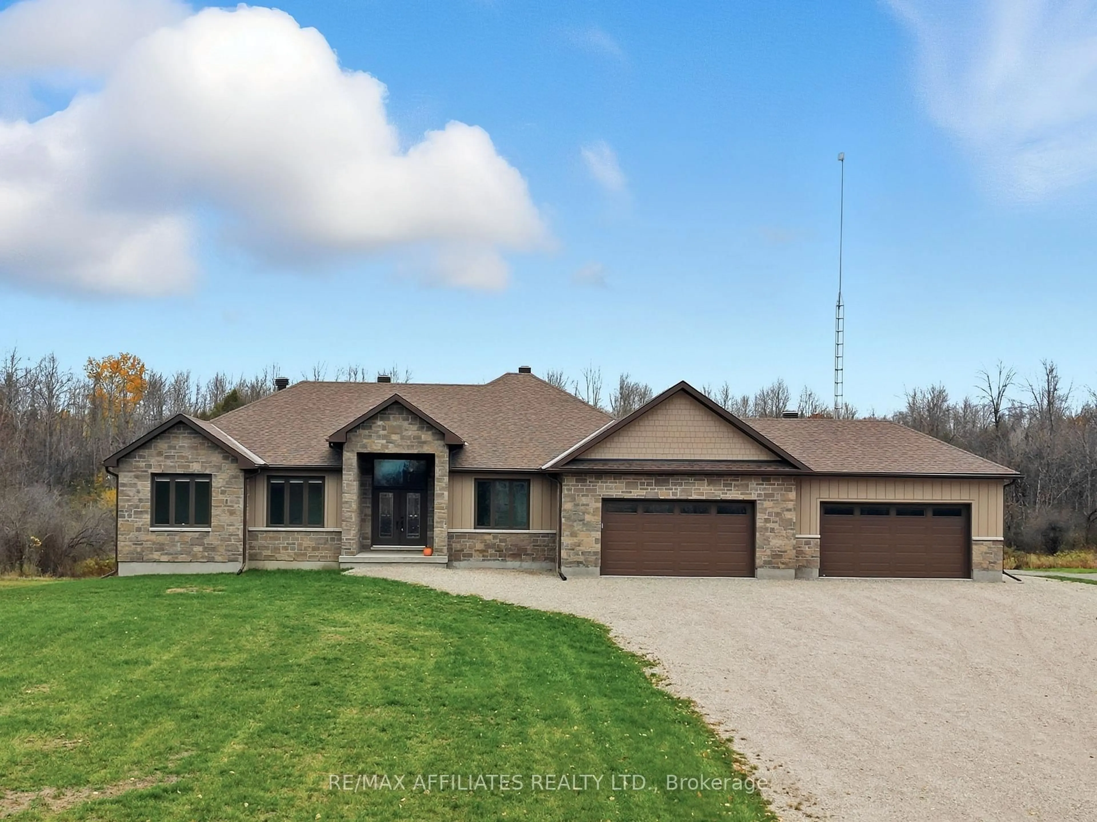 Home with brick exterior material, building for 665 Drummond 5b Concession, Perth Ontario K7H 3C8