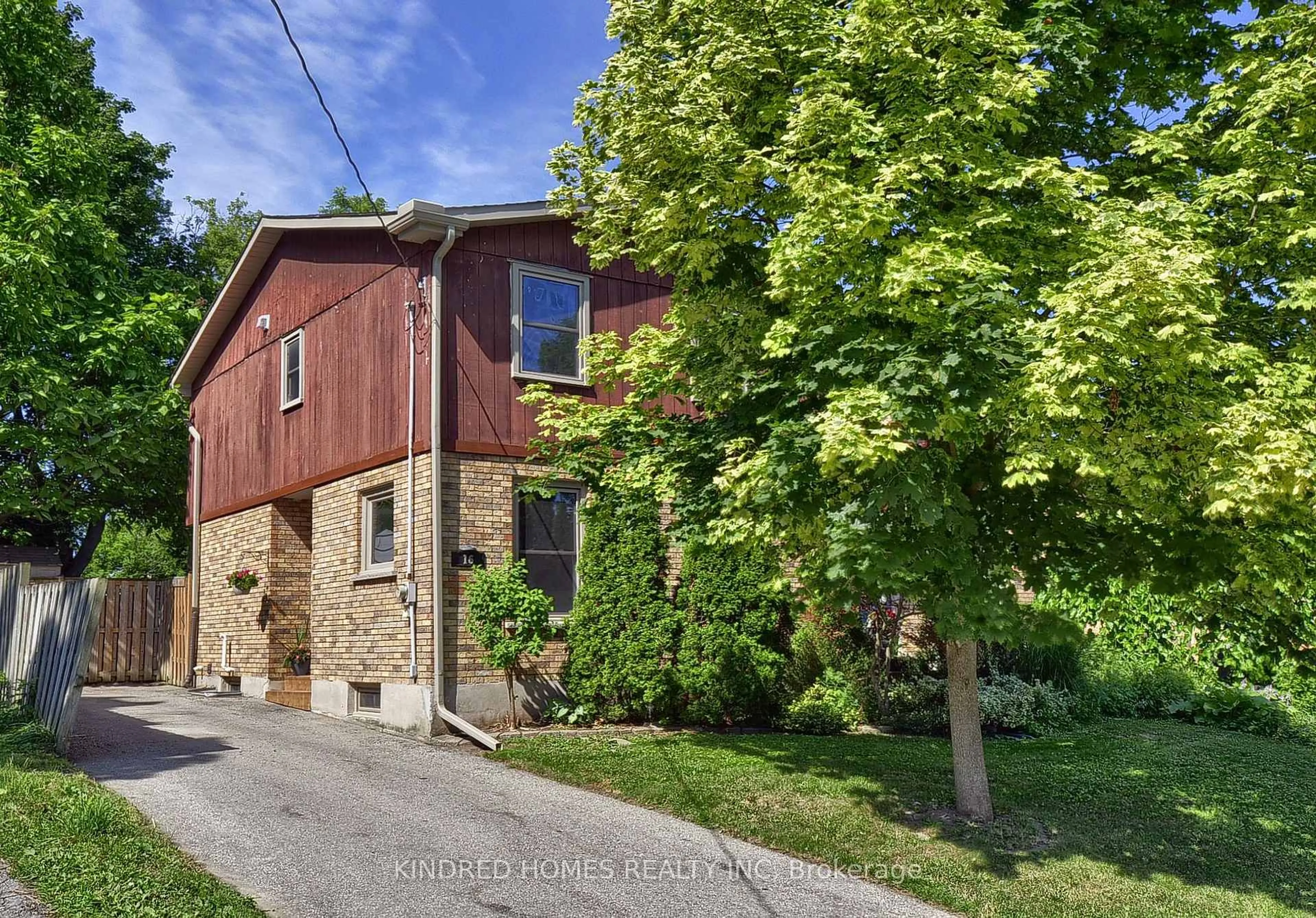 Home with brick exterior material, street for 16 Hungerford Rd, Cambridge Ontario N3C 2P5