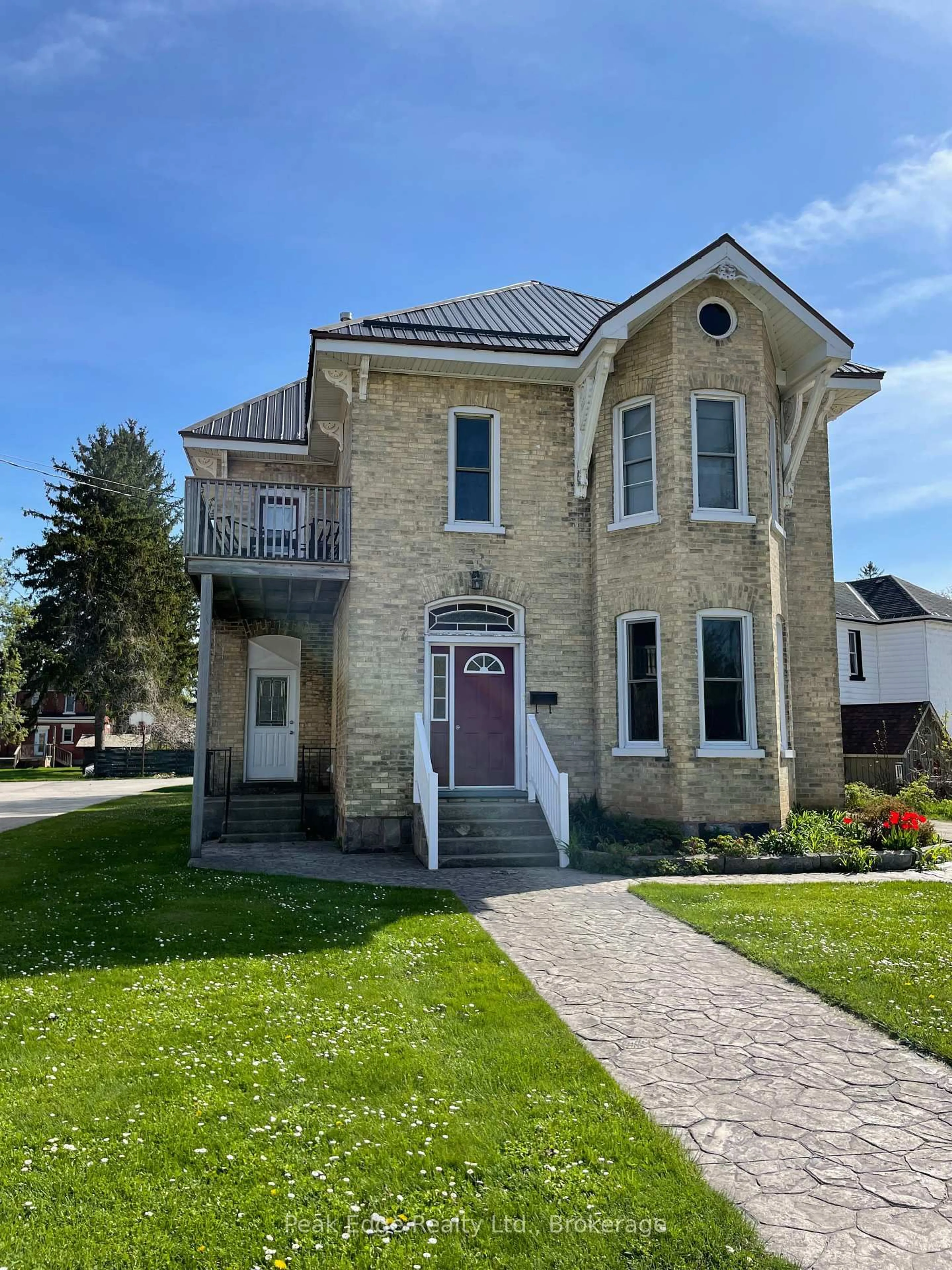 Home with brick exterior material, street for 7 Durham St, Brockton Ontario N0G 2V0