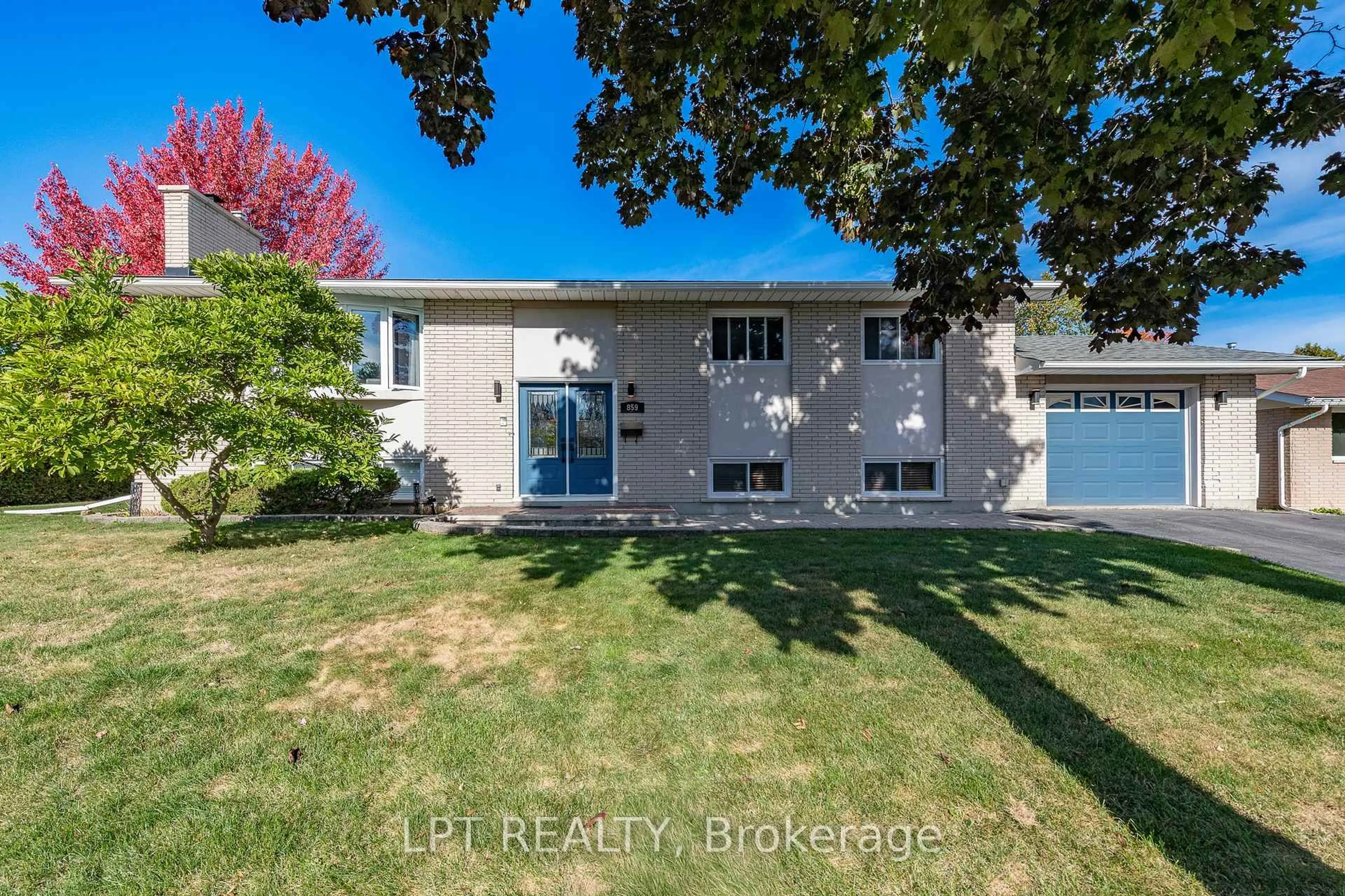 Unknown for 859 Griffith Way, Ottawa Ontario K2C 0G7