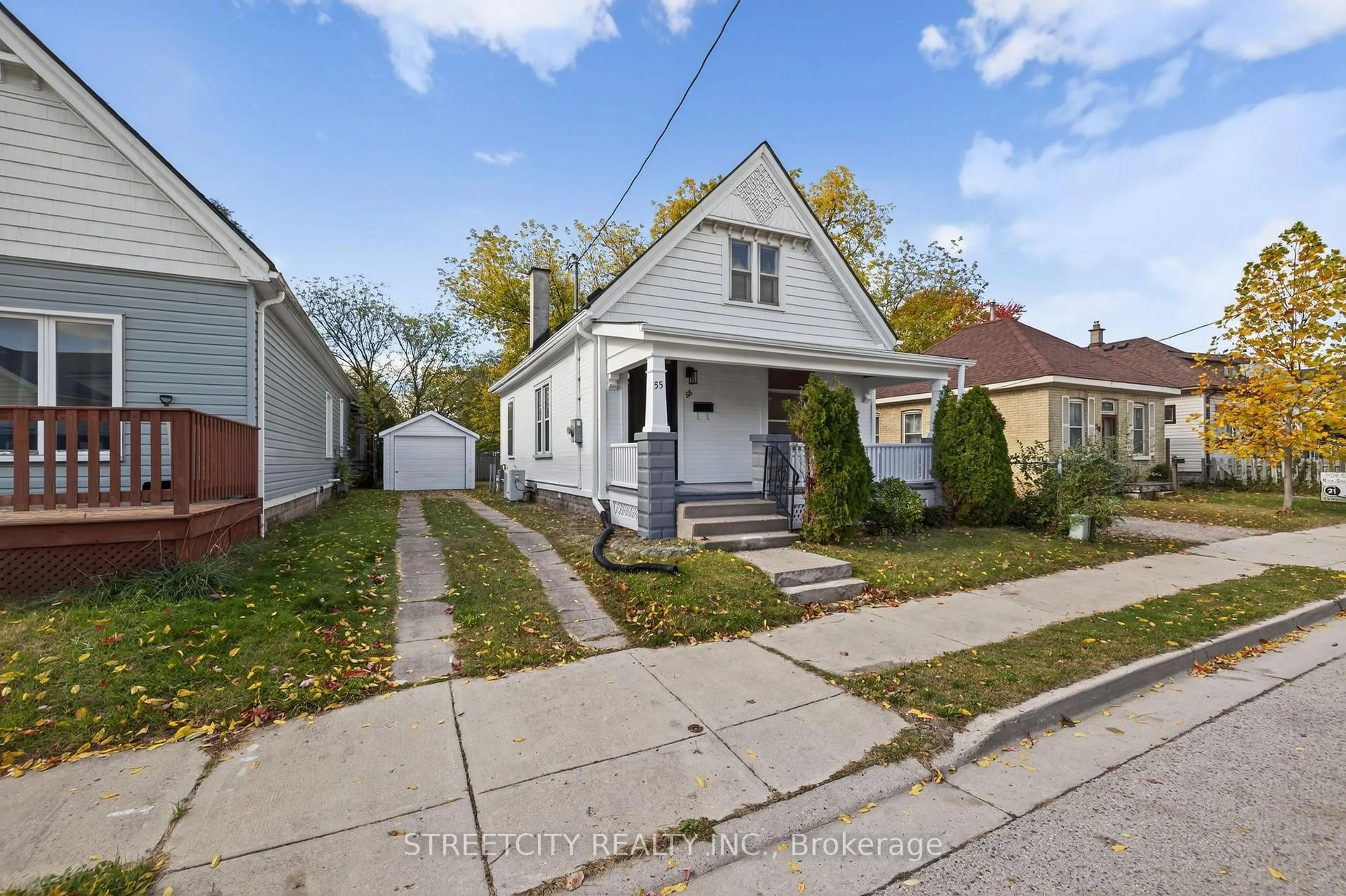 A pic from outside/outdoor area/front of a property/back of a property/a pic from drone, street for 55 Hydro St, London East Ontario N5Z 2H5