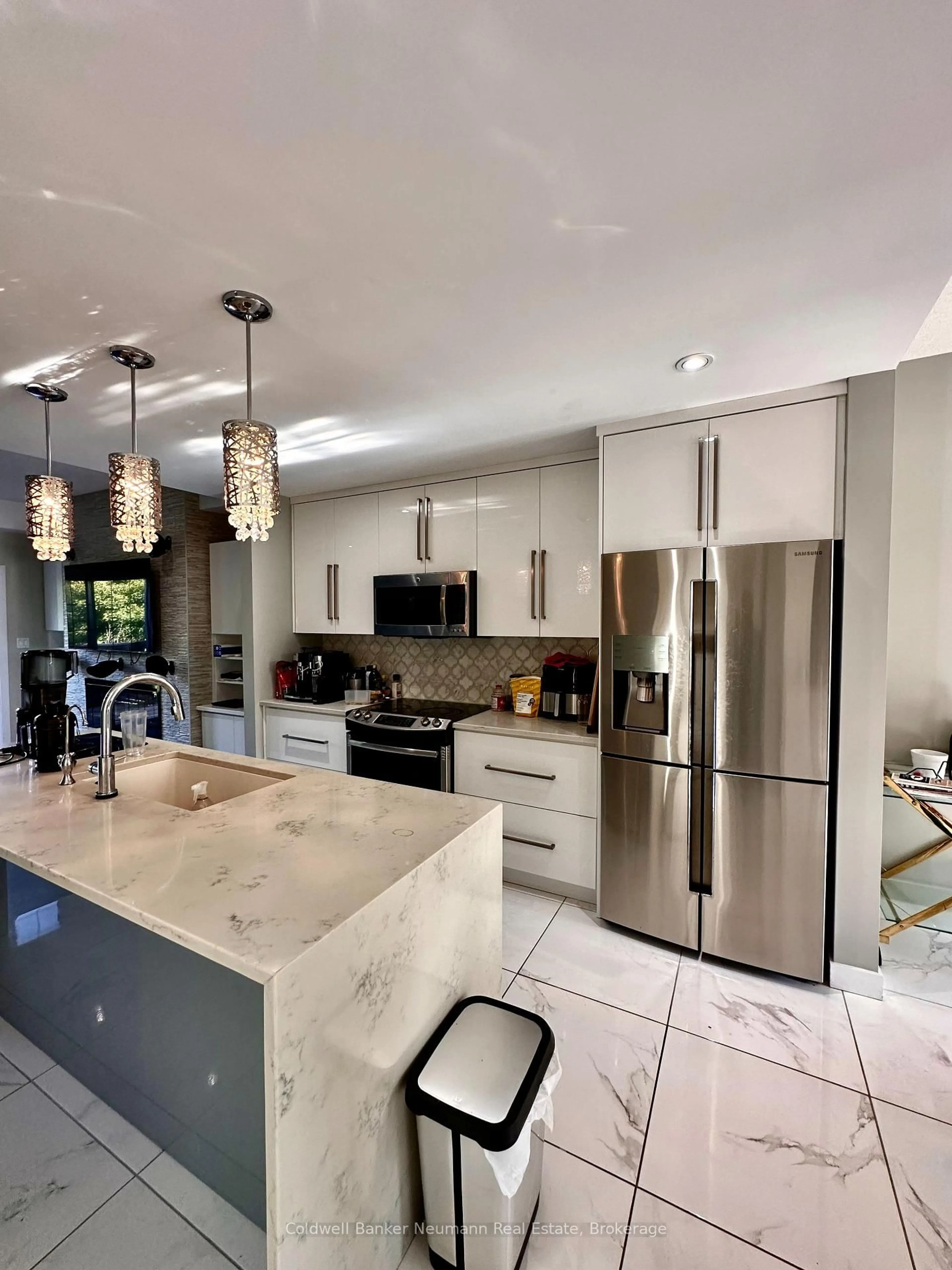 Contemporary kitchen, ceramic/tile floor for 72 York Rd #4, Guelph Ontario N1E 0M3
