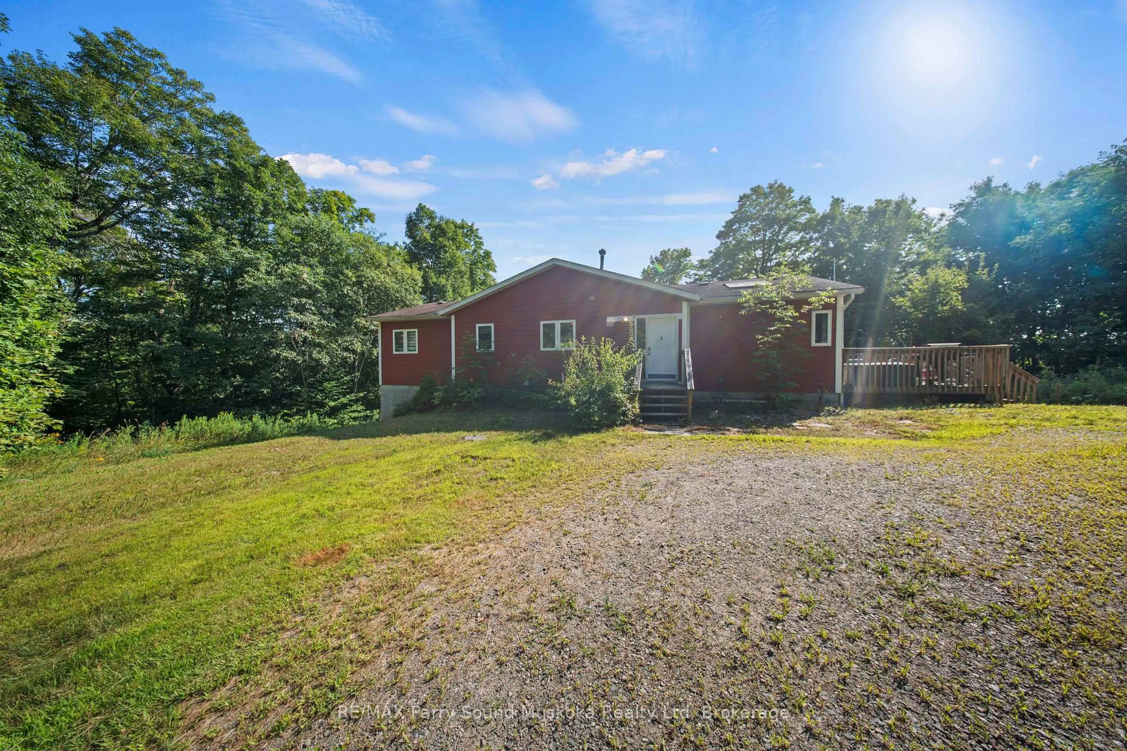 A pic from outside/outdoor area/front of a property/back of a property/a pic from drone, unknown for 23 Shady Maple Tr, Whitestone Ontario P0A 1G0