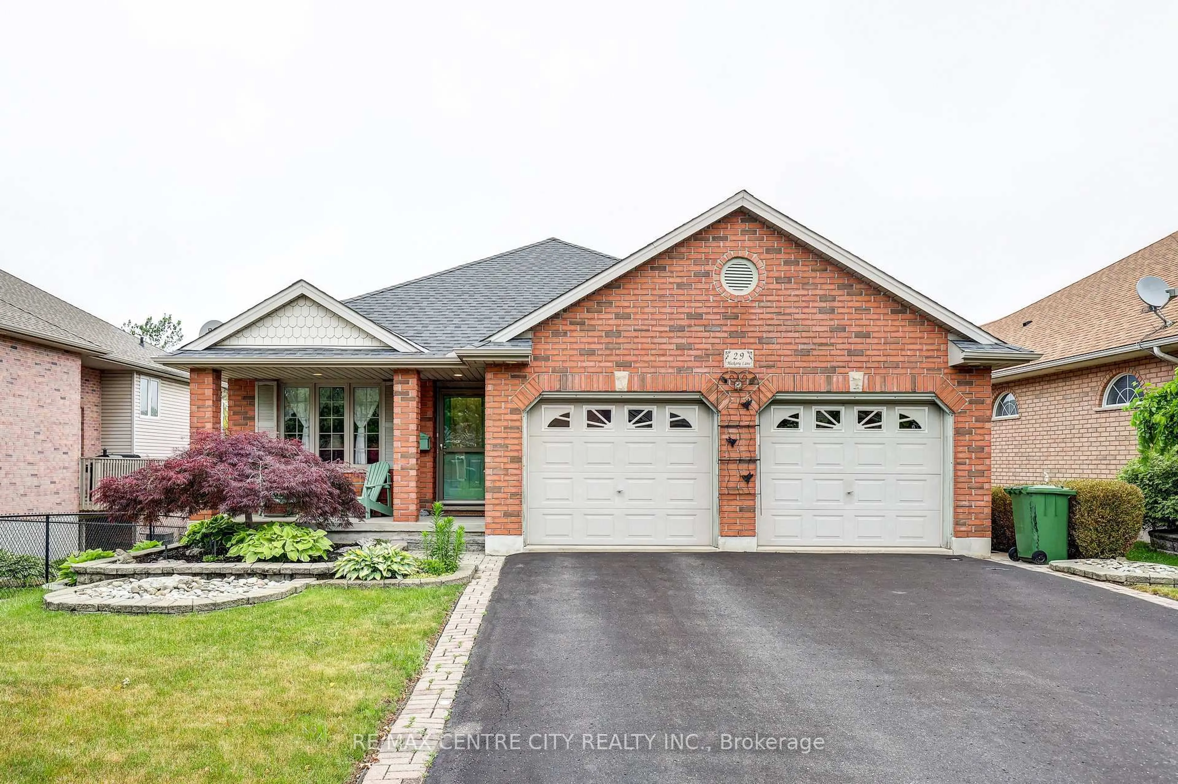 Home with brick exterior material, street for 29 Hickory Lane, St. Thomas Ontario N5R 6K9