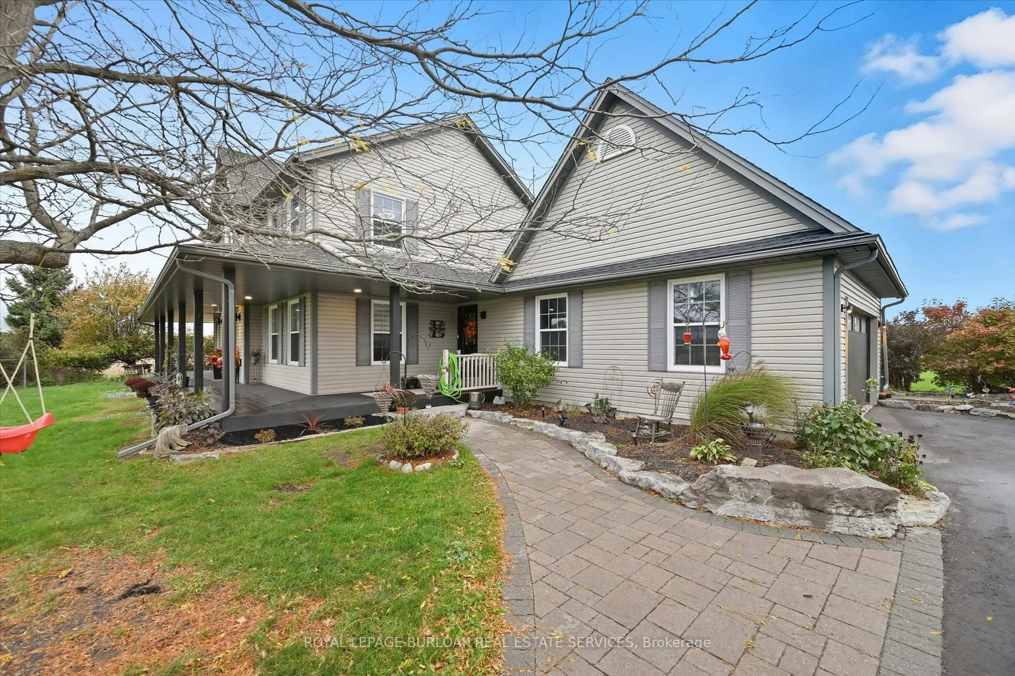 Home with vinyl exterior material, street for 41558 Forks Rd, Wainfleet Ontario L0S 1V0