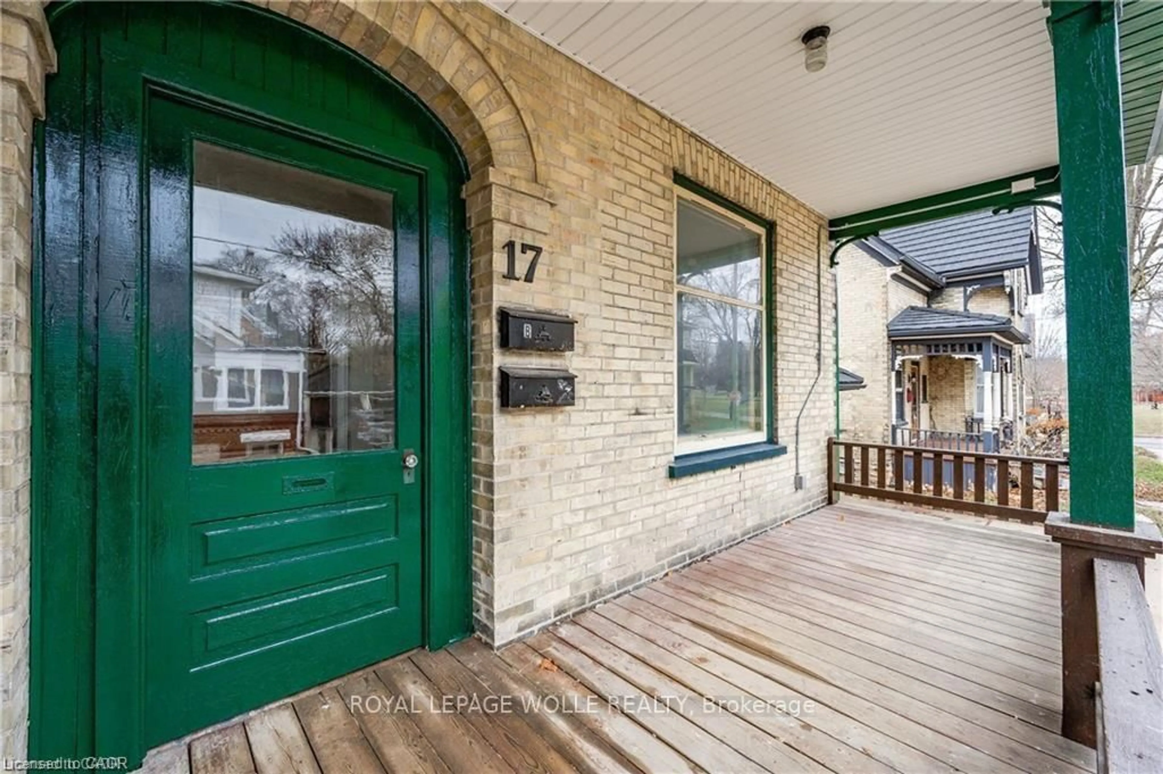 Unknown for 17 Hilda Pl, Kitchener Ontario N2G 1K4