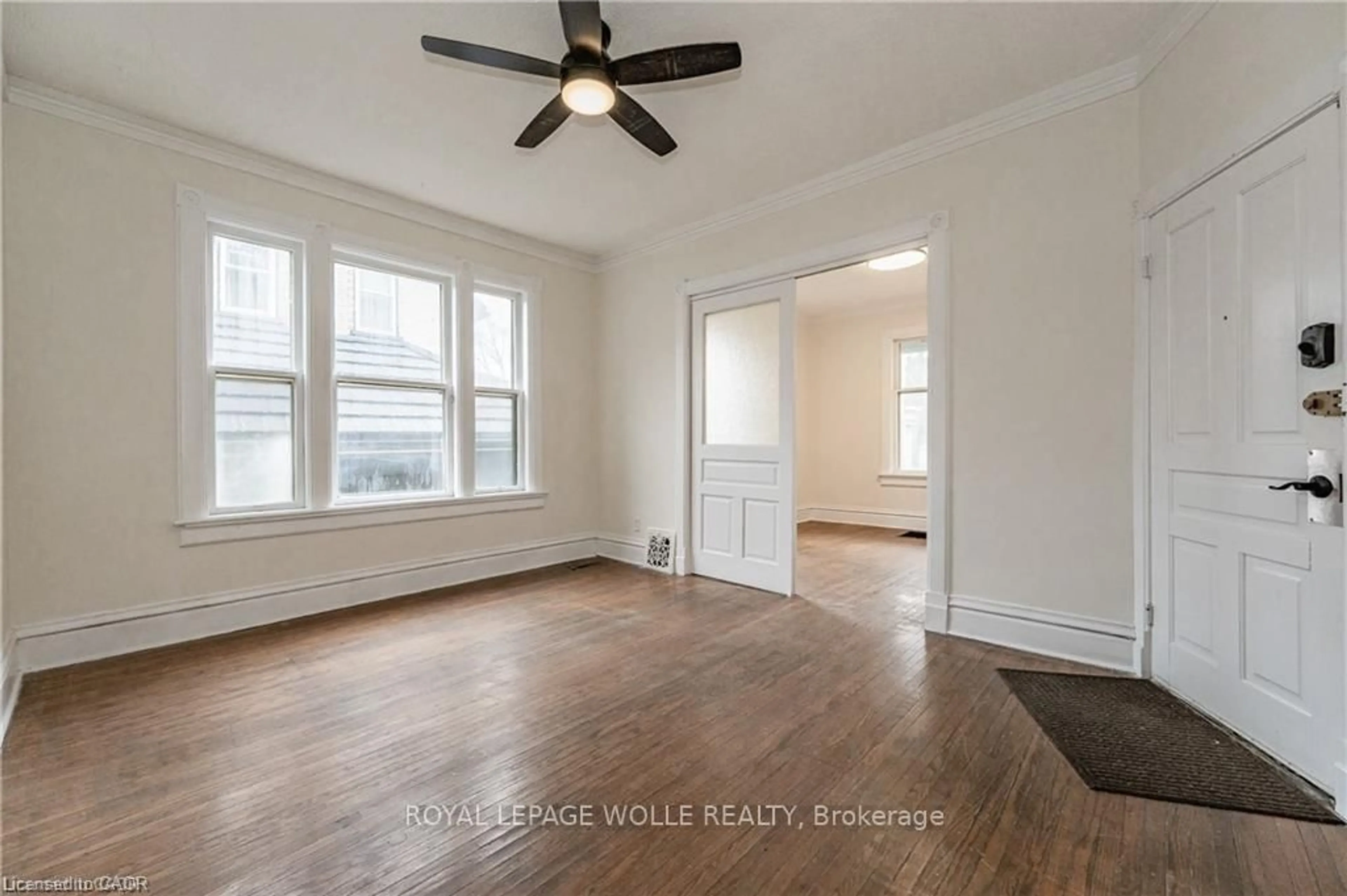 A pic of a room for 17 Hilda Pl, Kitchener Ontario N2G 1K4