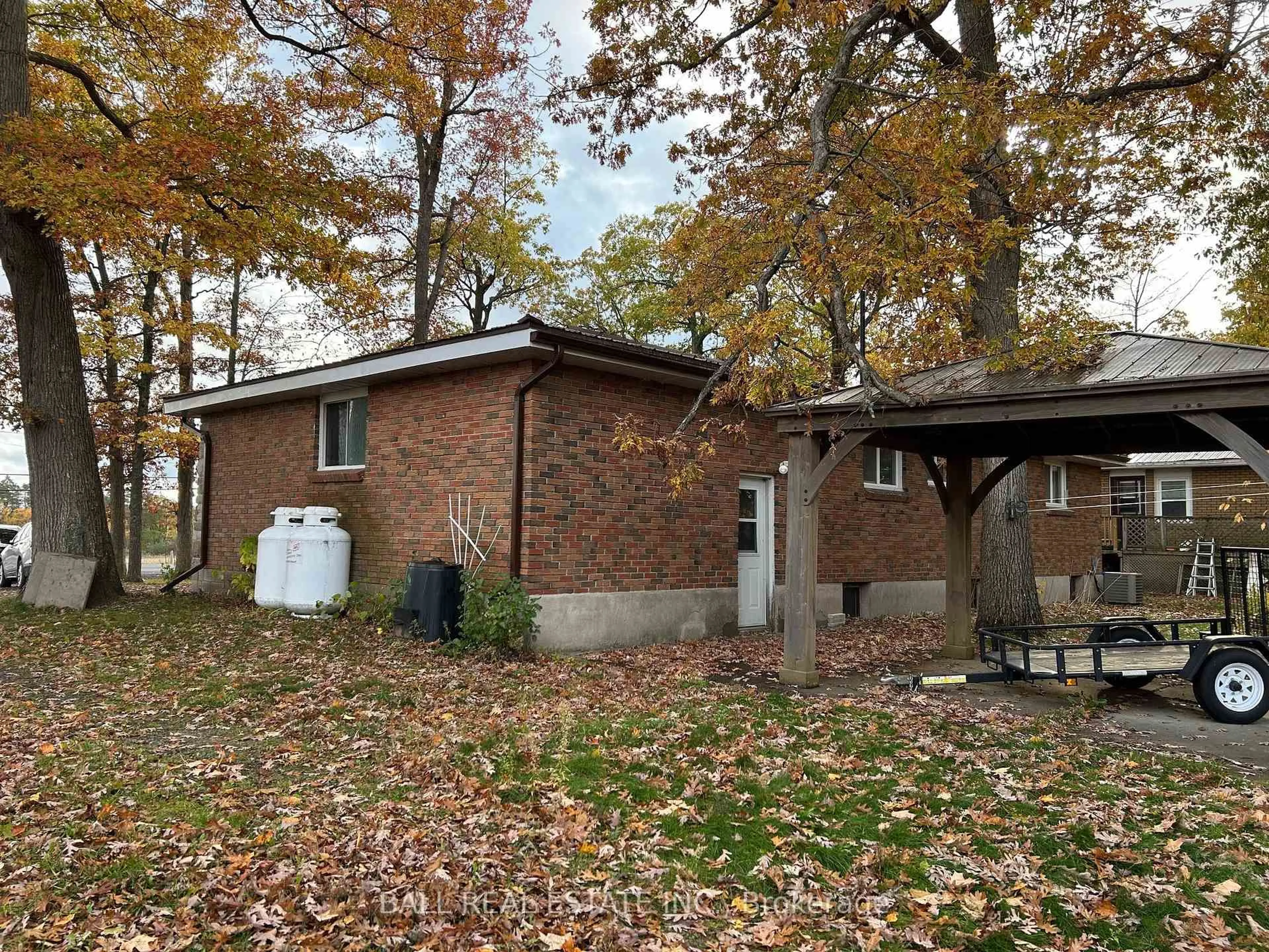Home with brick exterior material, unknown for 74 County Rd 48, Havelock-Belmont-Methuen Ontario K0L 1Z0