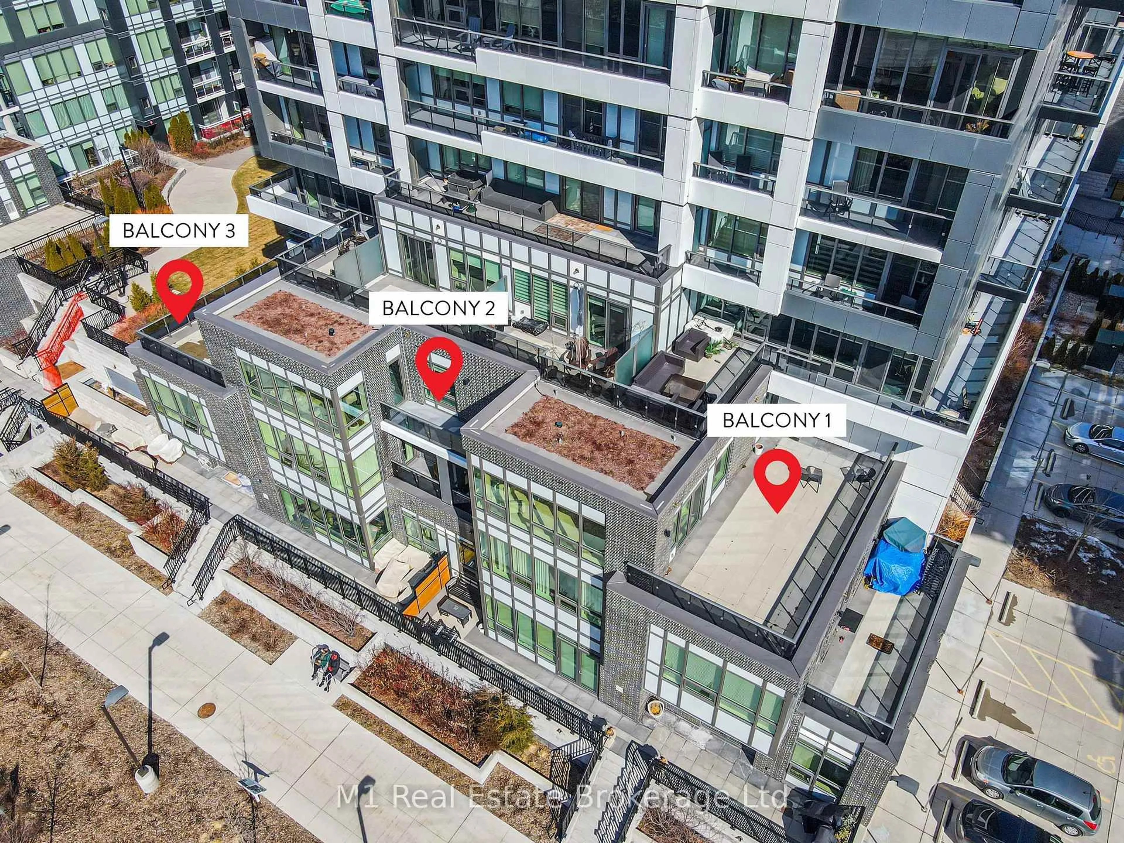 A pic from outside/outdoor area/front of a property/back of a property/a pic from drone, city buildings view from balcony for 73 ARTHUR St #RRC1, Guelph Ontario N1E 0S6