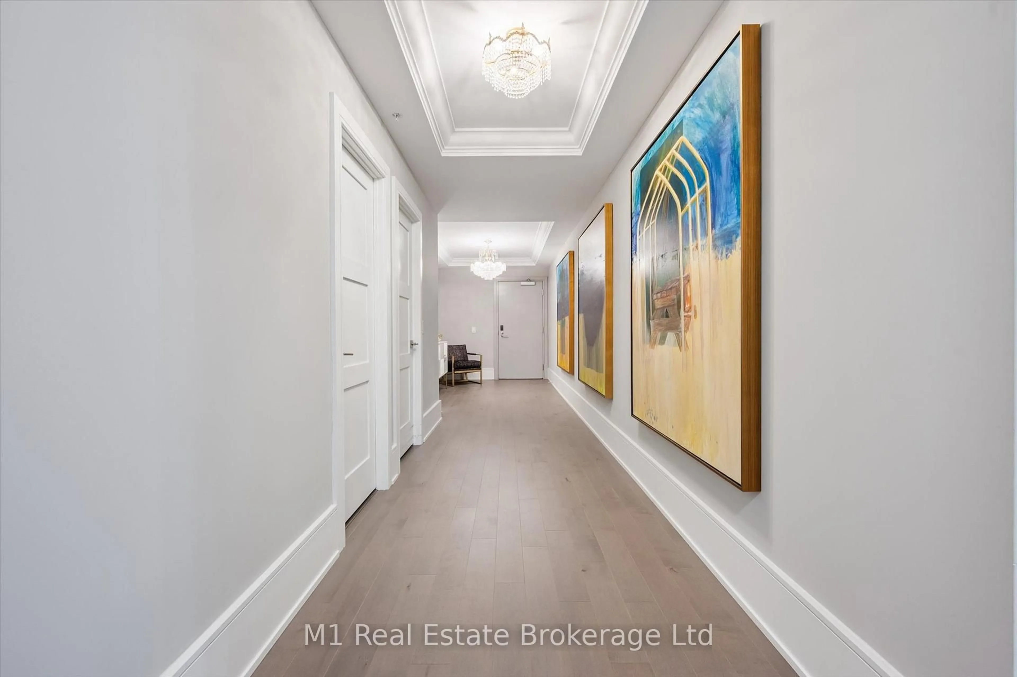 Indoor foyer for 73 ARTHUR St #RRC1, Guelph Ontario N1E 0S6