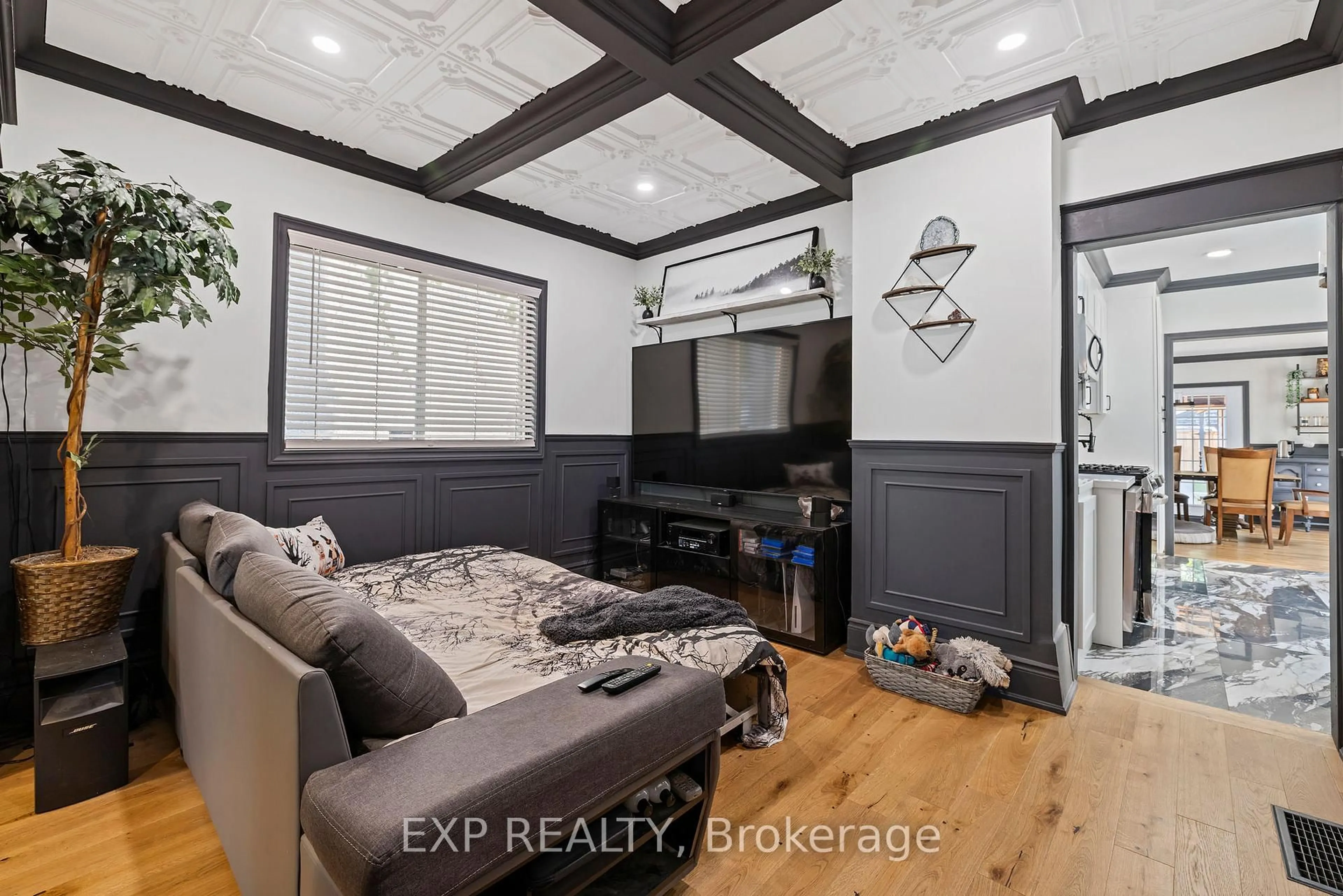 Unknown for 20 Afton Ave, Hamilton Ontario L8M 2B2