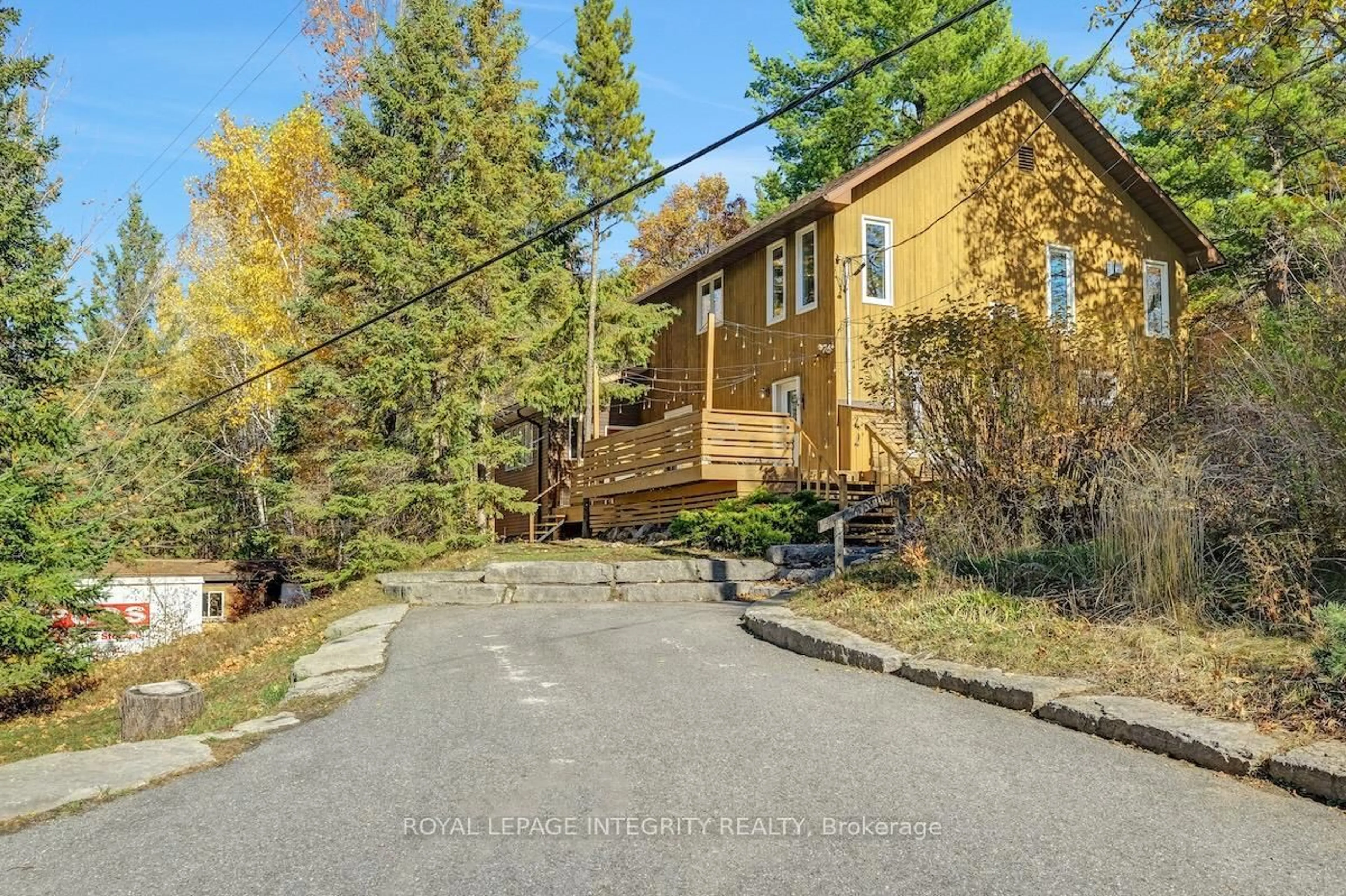 A pic from outside/outdoor area/front of a property/back of a property/a pic from drone, unknown for 510 Ski Hill Rd, Pakenham Ontario K0A 2X0