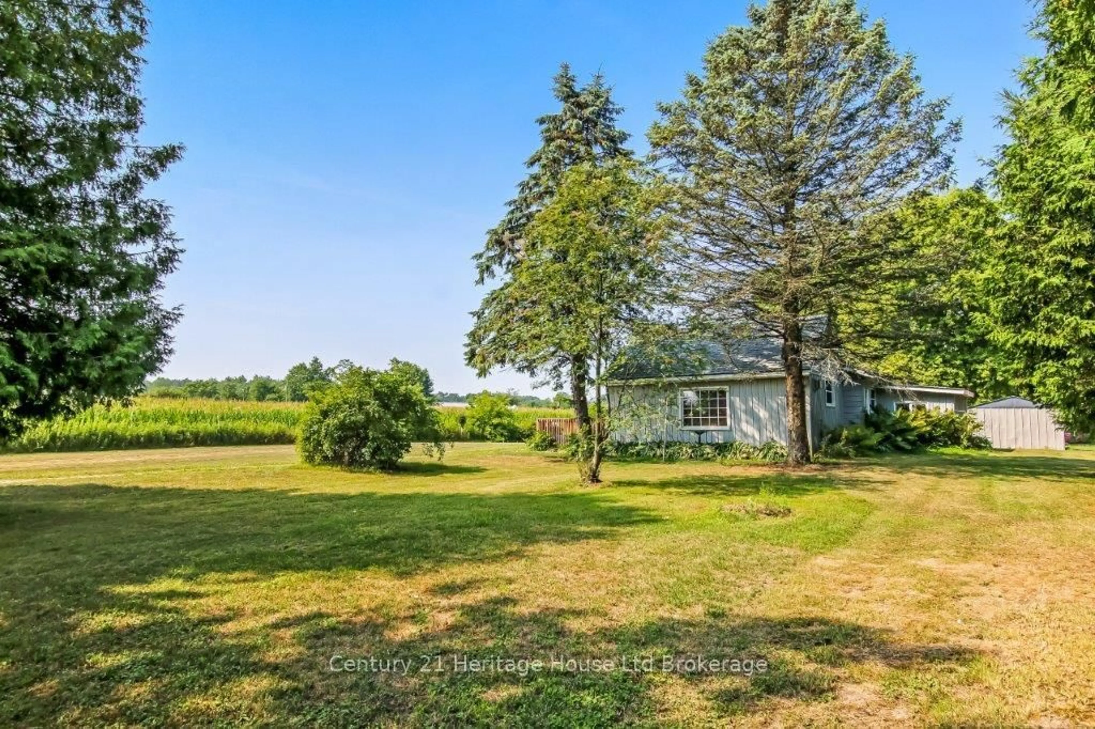 A pic from outside/outdoor area/front of a property/back of a property/a pic from drone, water/lake/river/ocean view for 712011 Middletown Line, Norwich Ontario N4G 4G7
