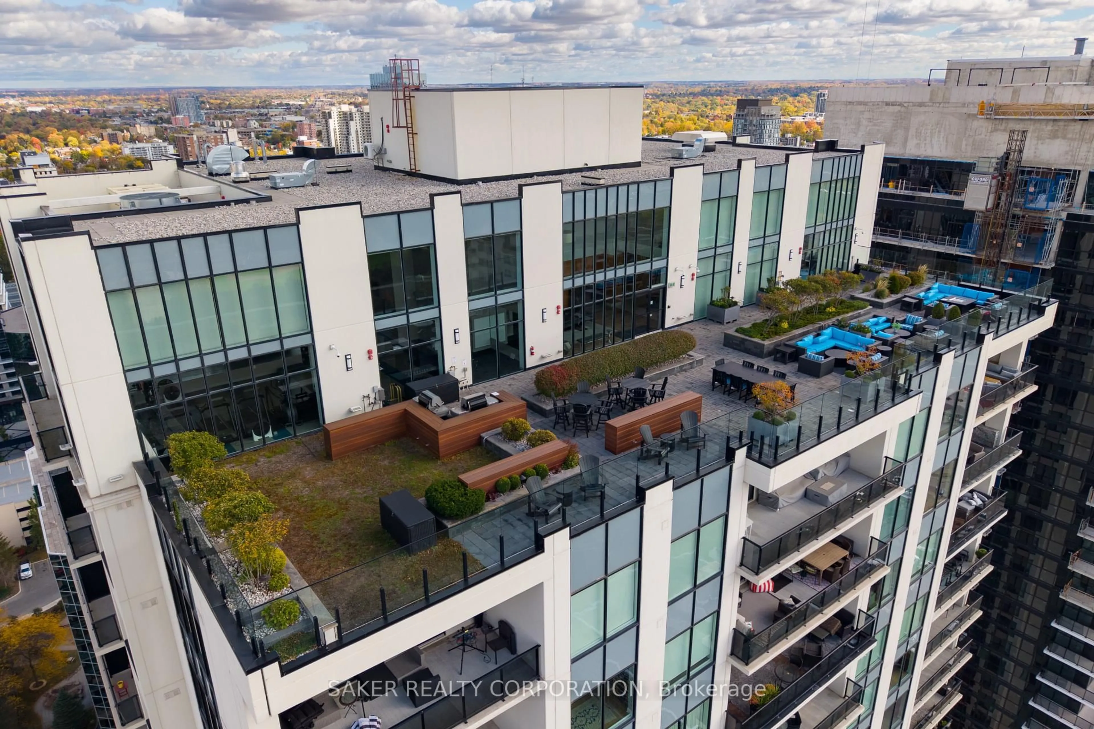 A pic from outside/outdoor area/front of a property/back of a property/a pic from drone, city buildings view from balcony for 505 Talbot St #1501, London East Ontario N6A 2S6