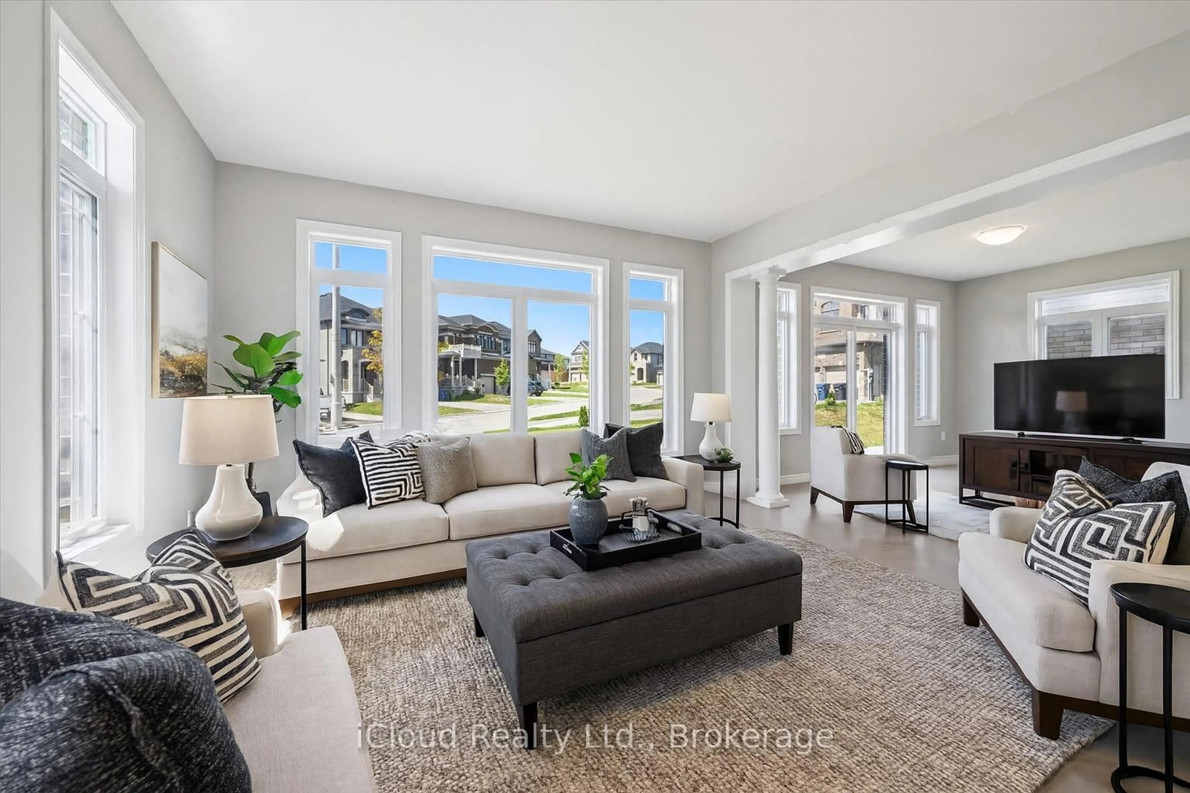 Living room with furniture, unknown for 18 Everton Dr, Guelph Ontario N1E 0R9
