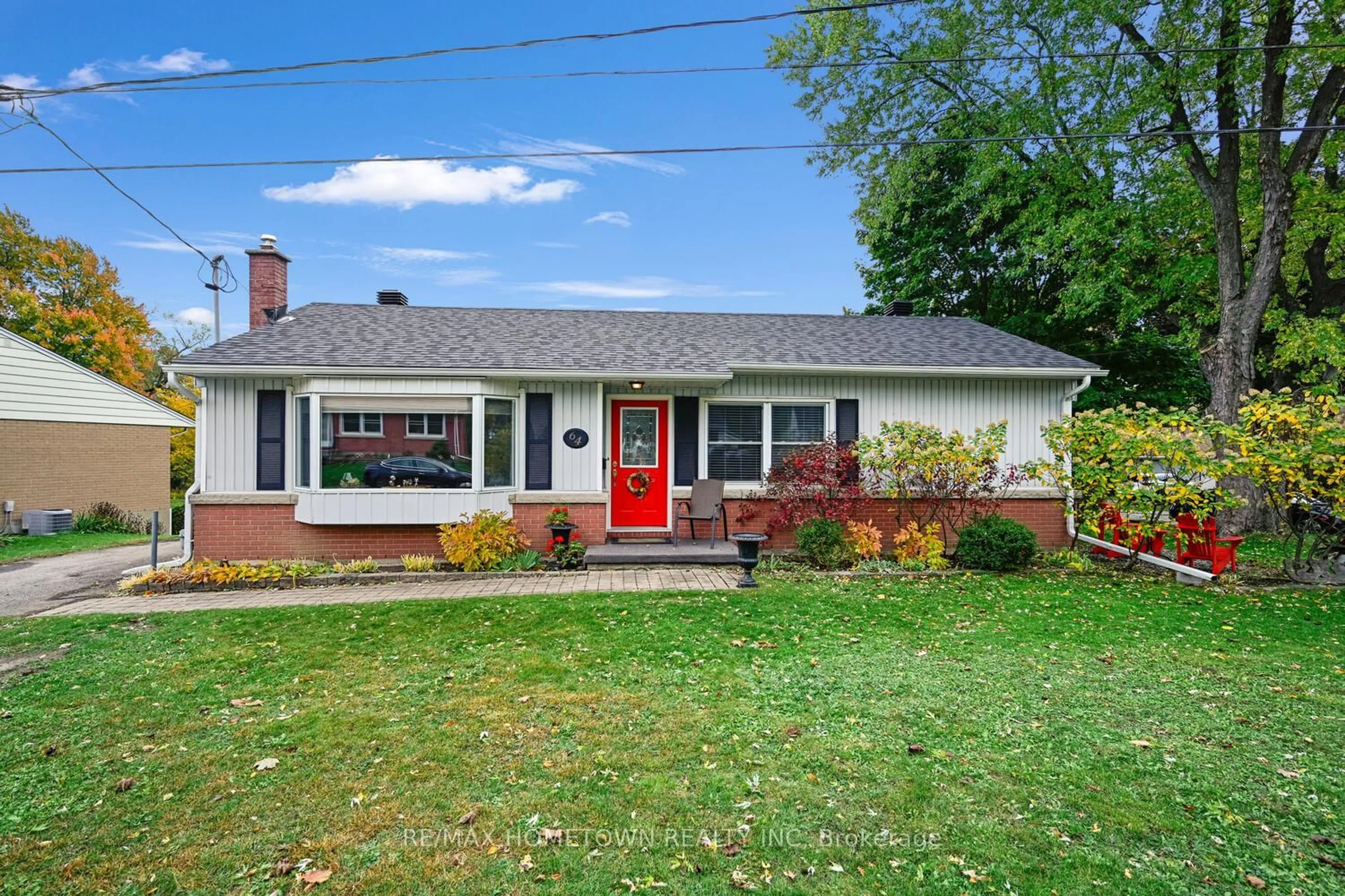 Home with brick exterior material, street for 64 Brookview Pl, Brockville Ontario K6V 4P6