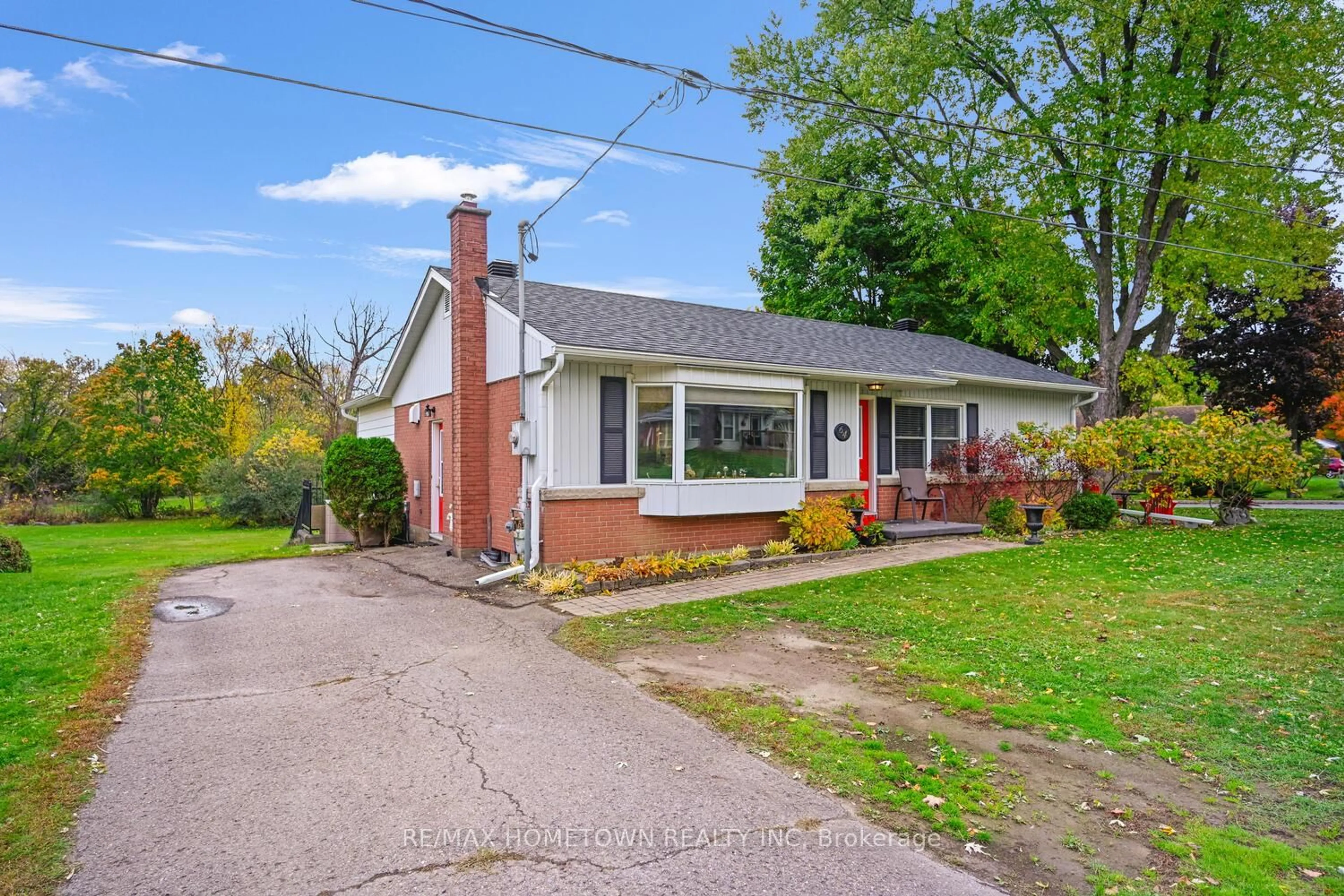 Home with brick exterior material, street for 64 Brookview Pl, Brockville Ontario K6V 4P6