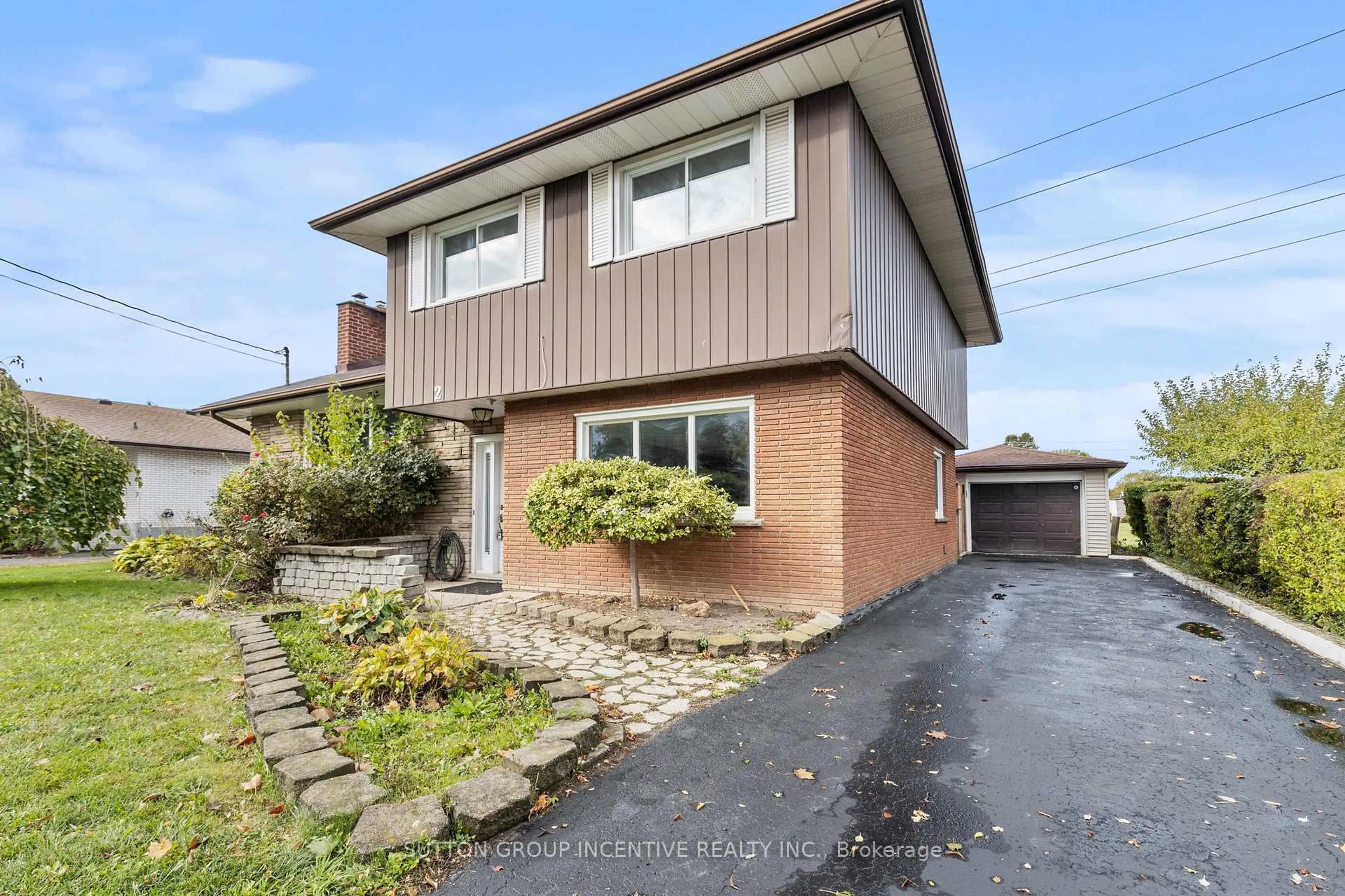 Home with brick exterior material, street for 2 Hendershot Ave, Welland Ontario L3B 1G9