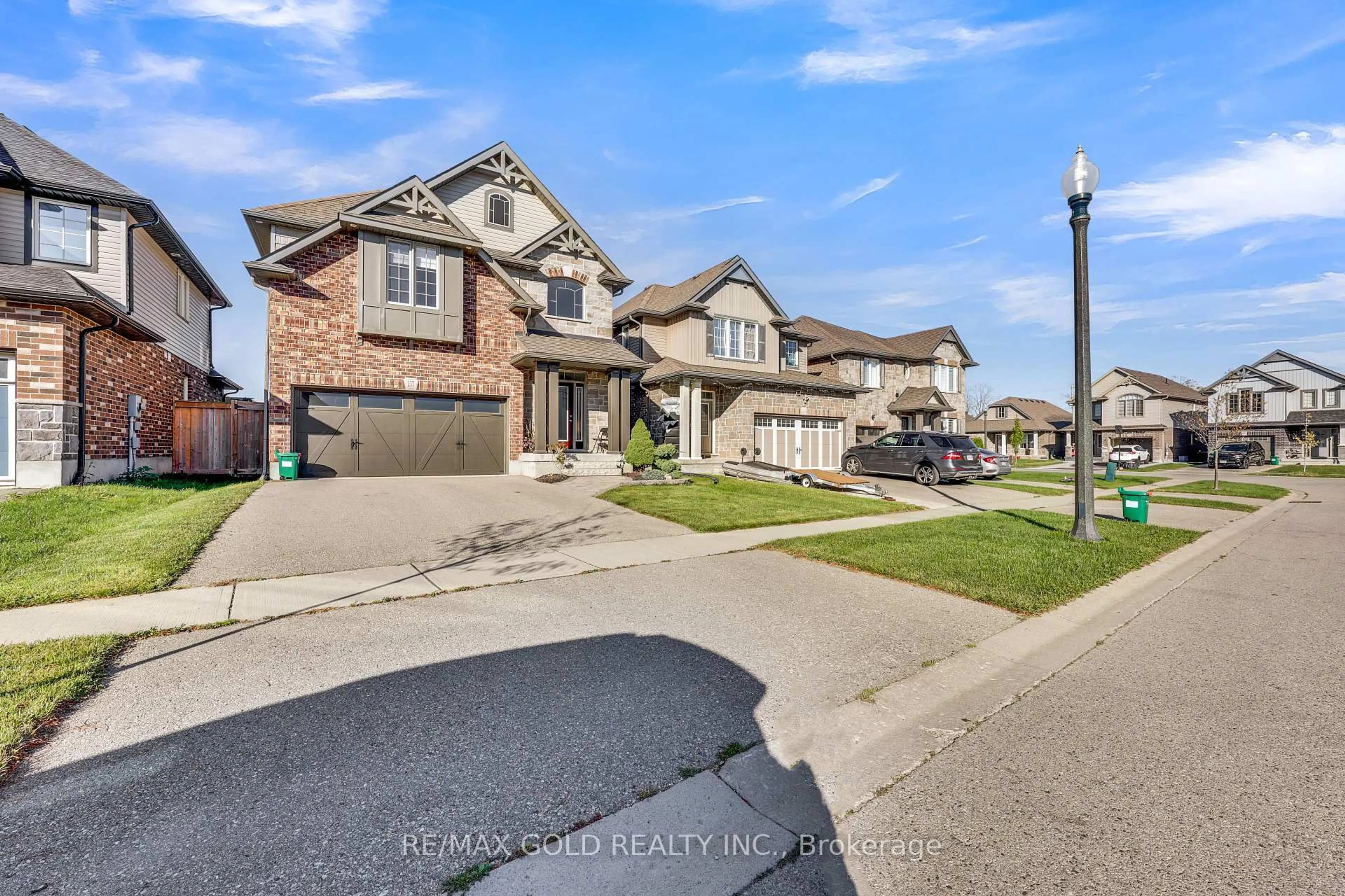 Unknown for 137 Passchendaele St, Woodstock Ontario N0J 1M0