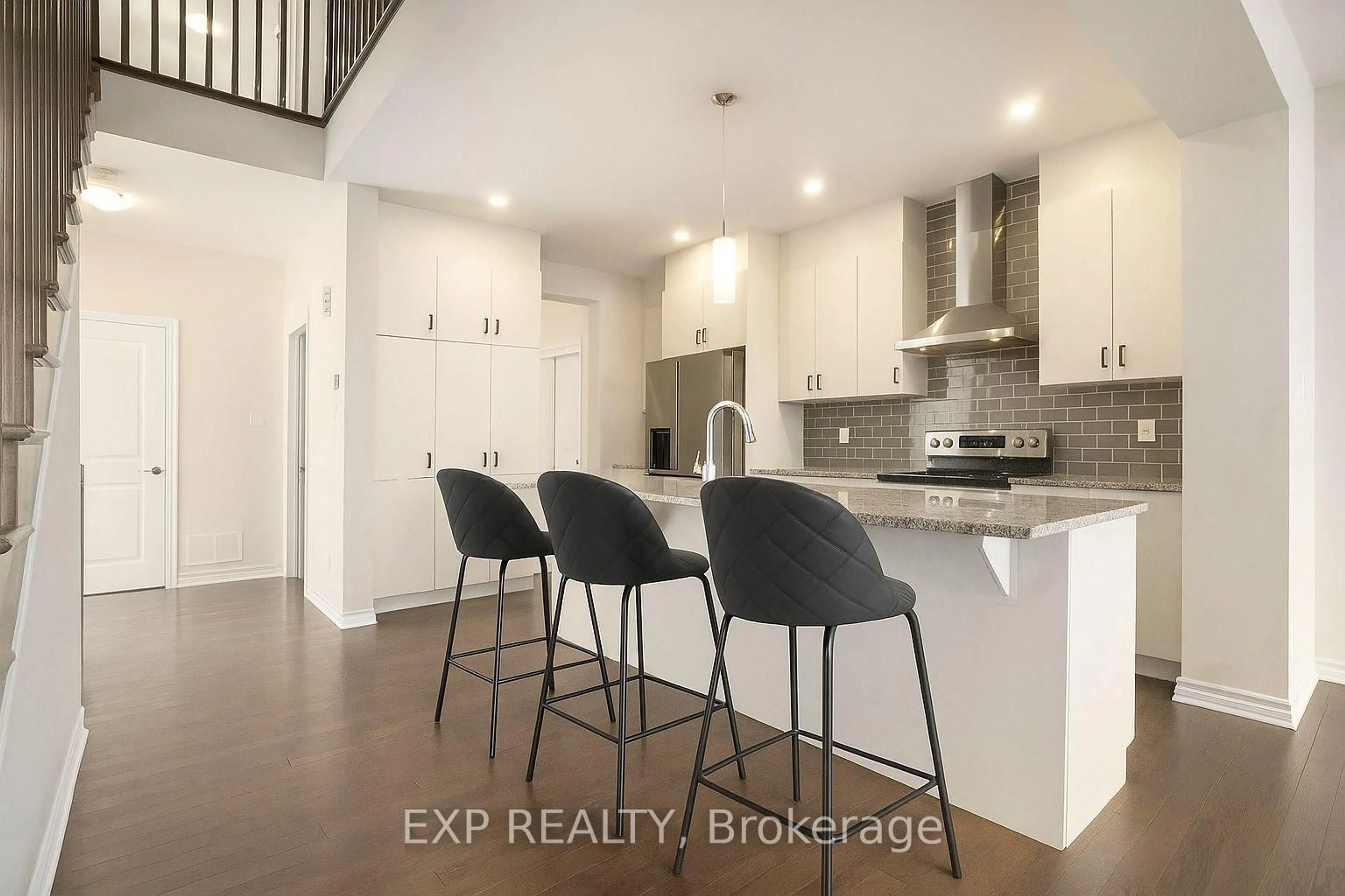 Open concept kitchen, unknown for 616 Enclave Lane, Clarence-Rockland Ontario K4K 0M8
