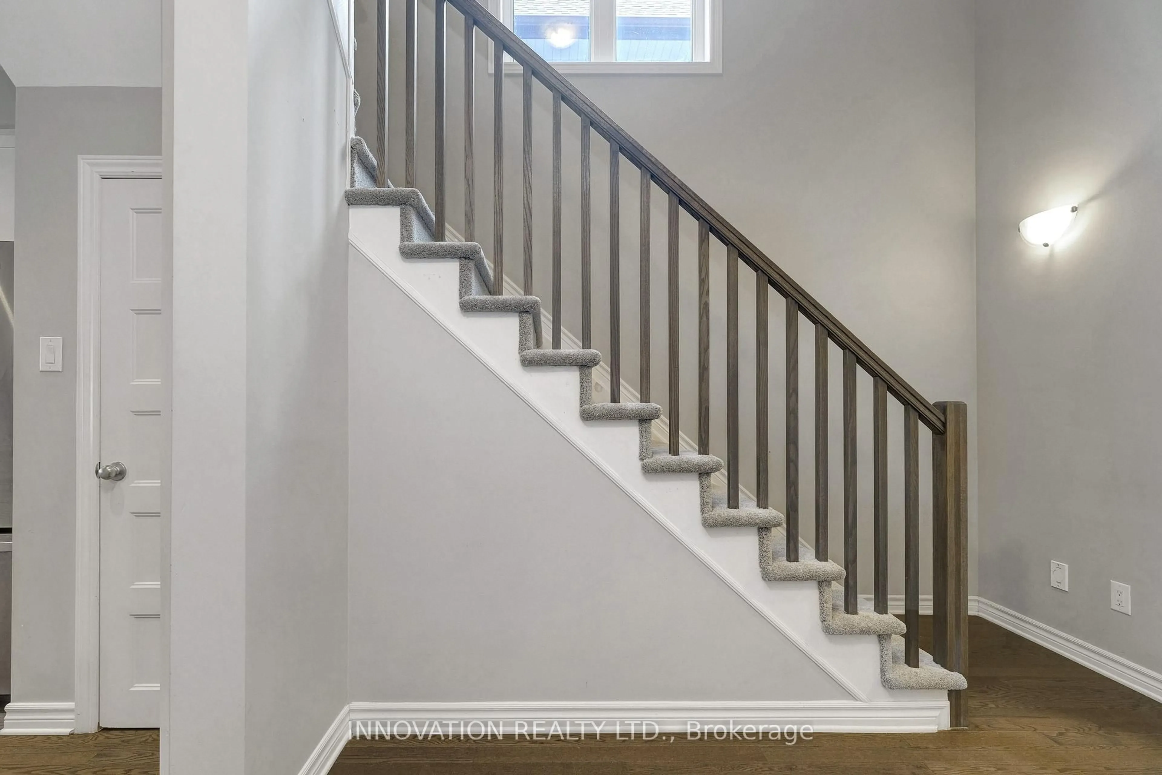 Stairs for 322 Fergus Cres, Ottawa Ontario K2J 5S4