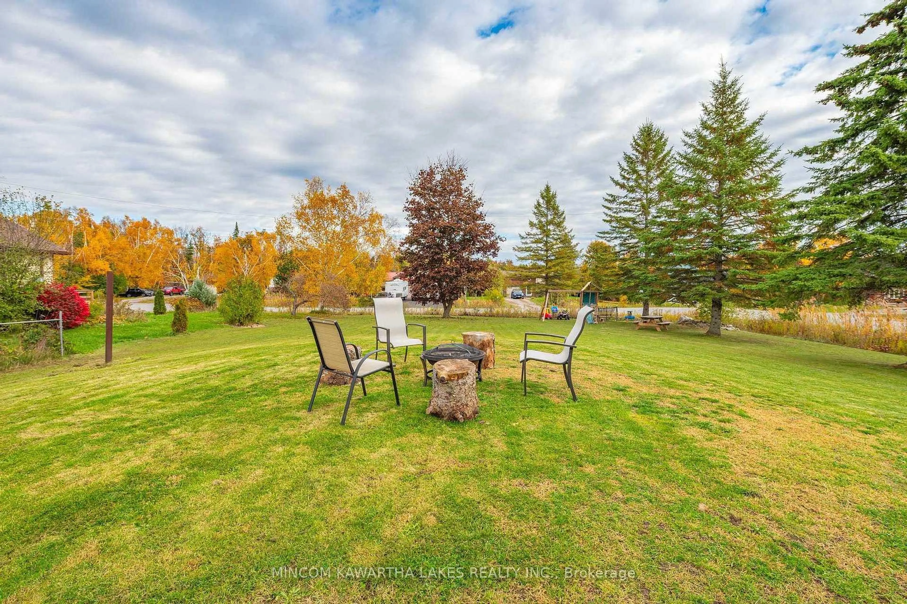 Patio, water/lake/river/ocean view for 944 Blue Jay St, Cavan Monaghan Ontario L0A 1C0