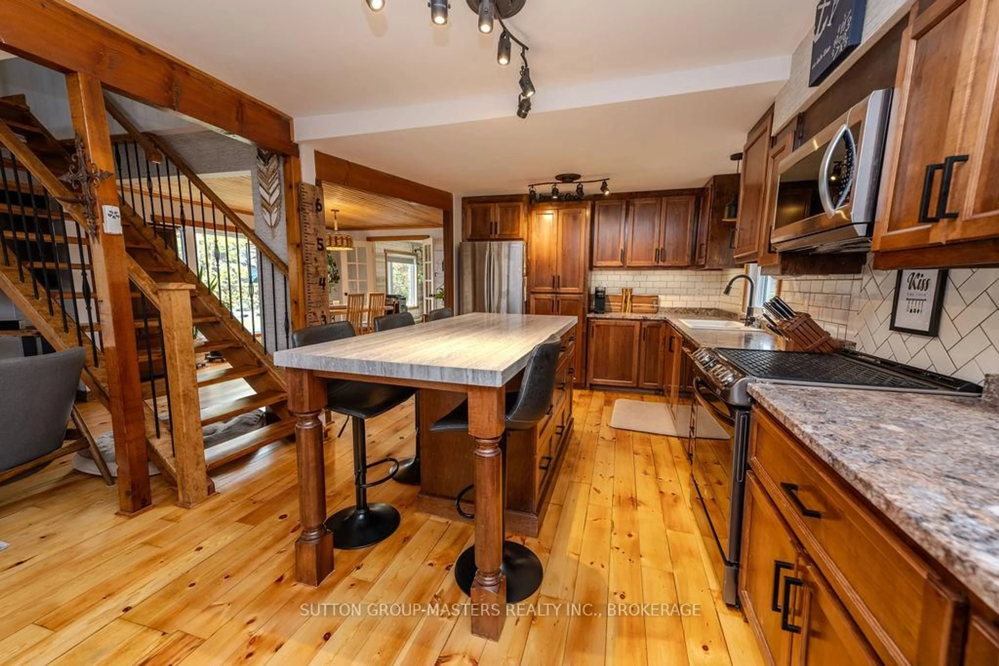 Rustic kitchen, unknown for 772 Stephentown Lane, Kingston Ontario K7L 4V3